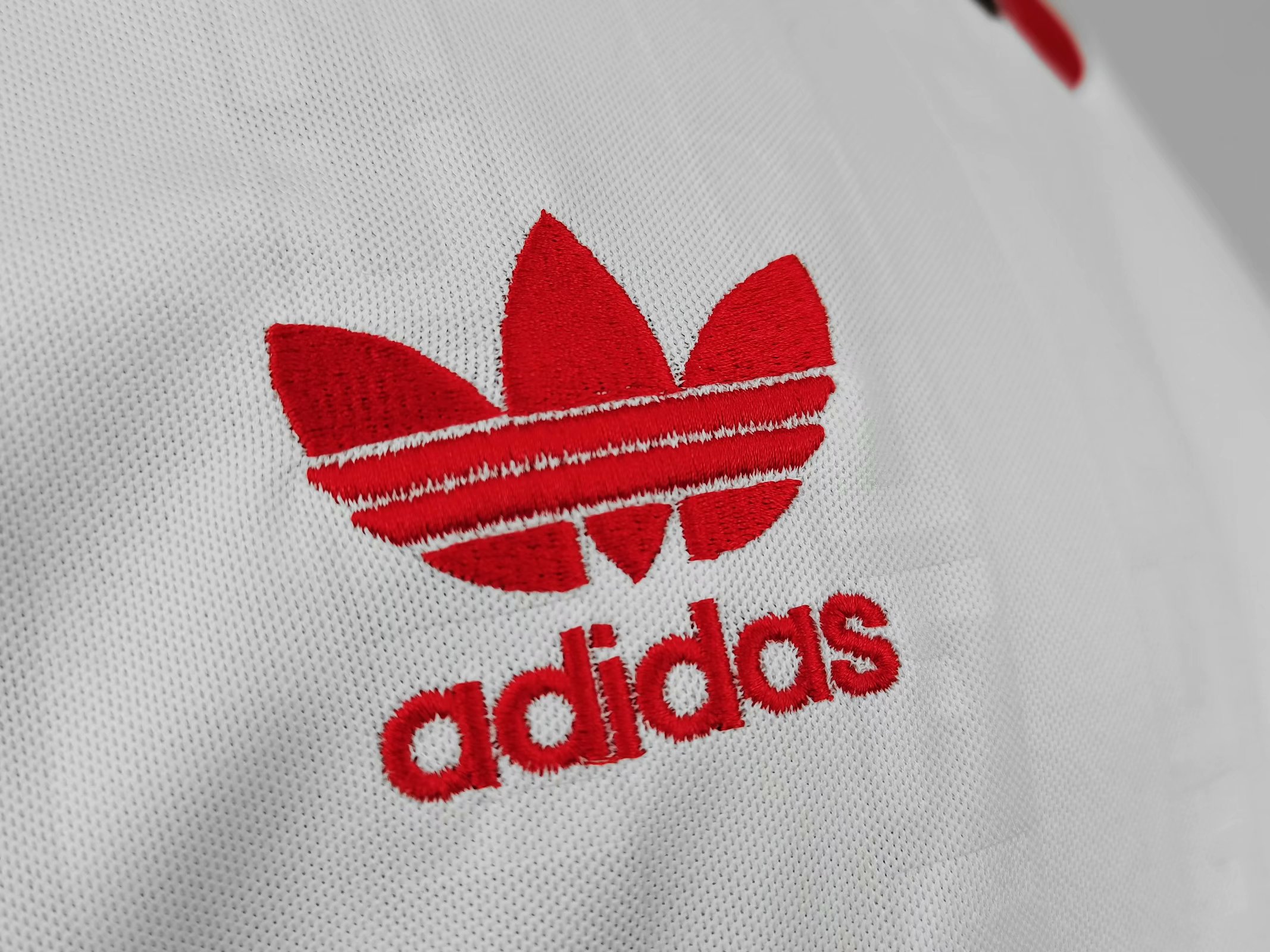 1988 Man United White Retro Jersye - leoleo123123