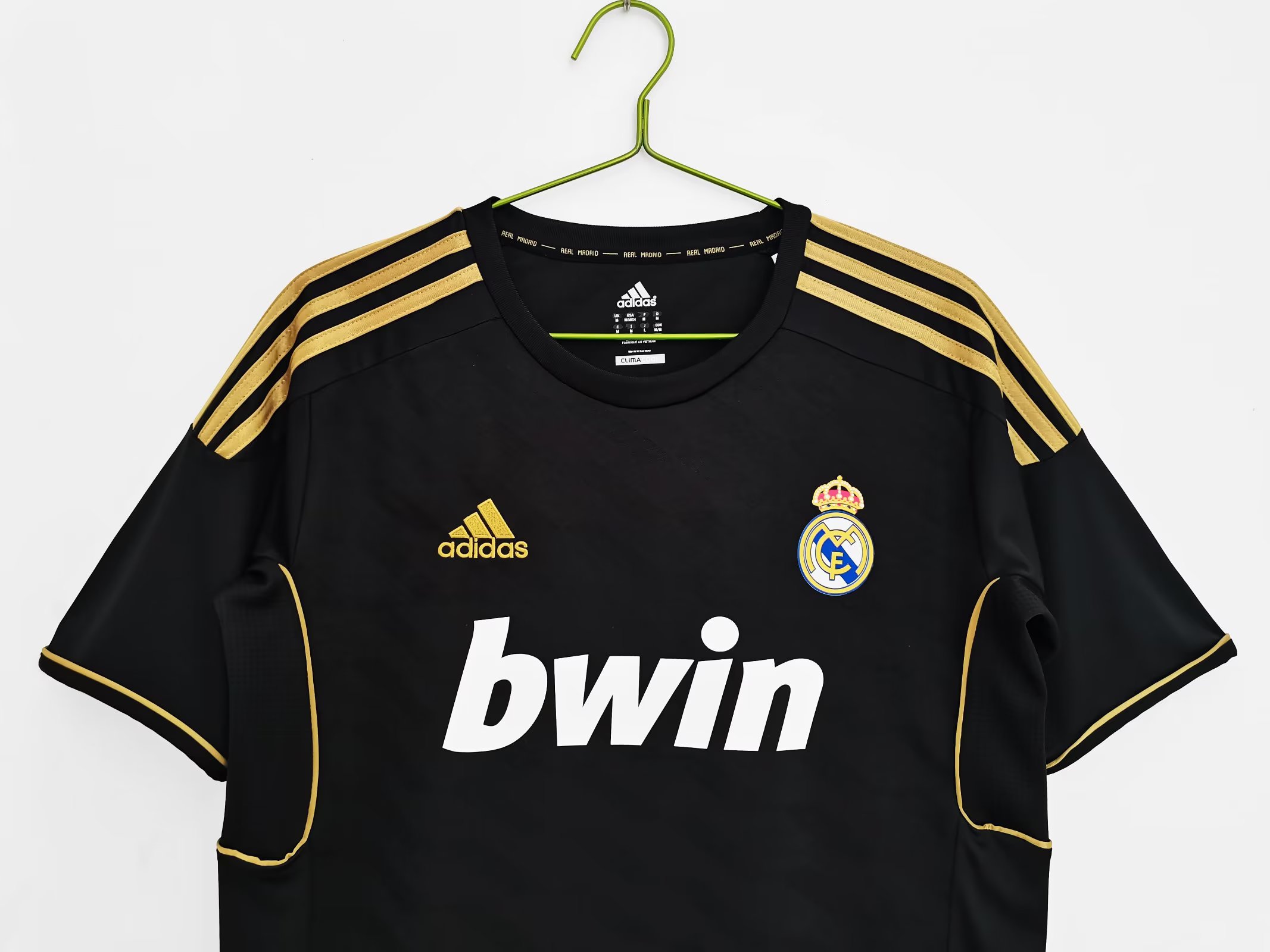 11/12 Real Madrid Away Retro Jersey - leoleo123123