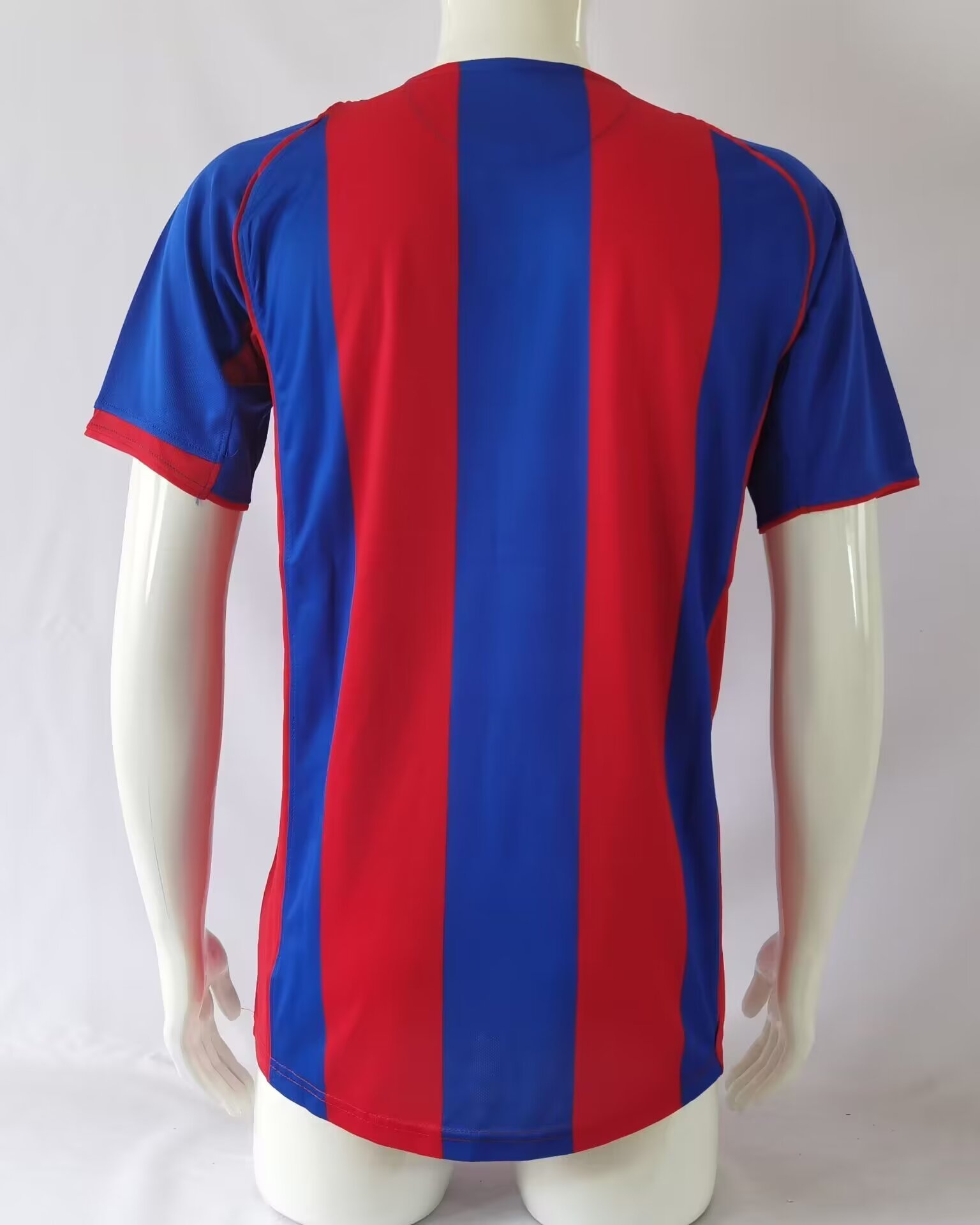 04/05 Barcelona Home Retro Jersey - leoleo123123