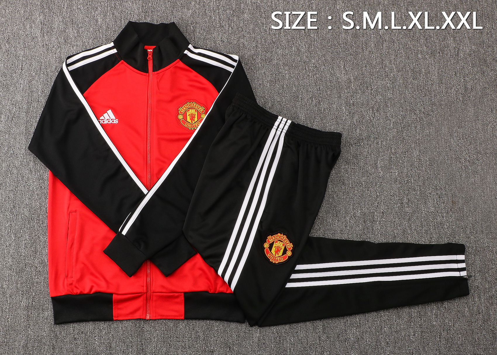22 Man United Red Jacket with Black Sleeves Tracksuit Thai Quality - leoleo123123