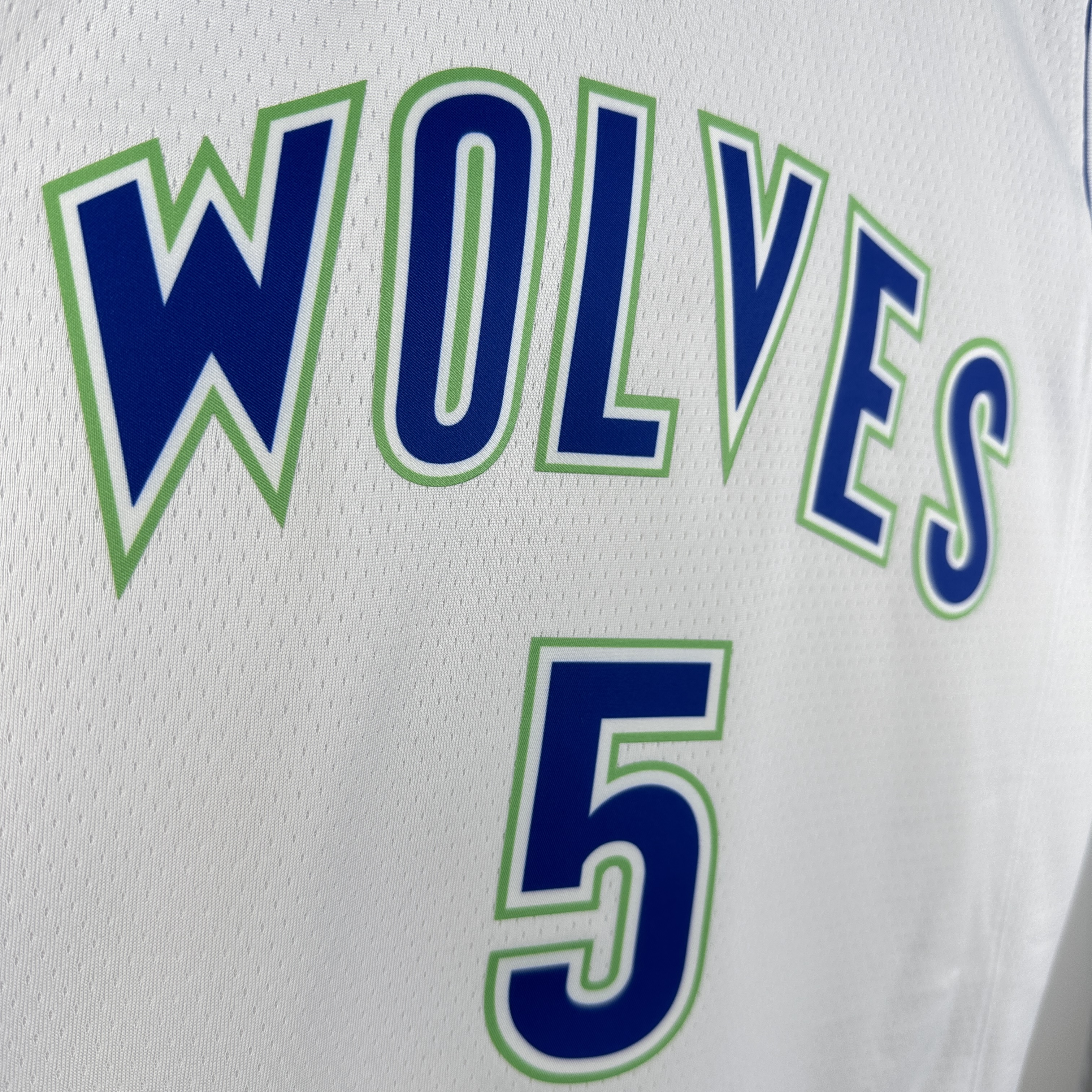 NBA Men 2024 Minnesota Timberwolves Retro White #5 EDWARDS Jersey High Quality Name and Number Print - leoleo123123