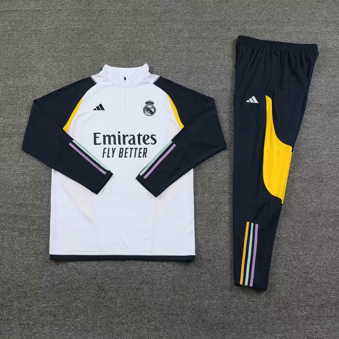 23/24 Real Madrid White Sweater Tracksuit Thai Quality - leoleo123123