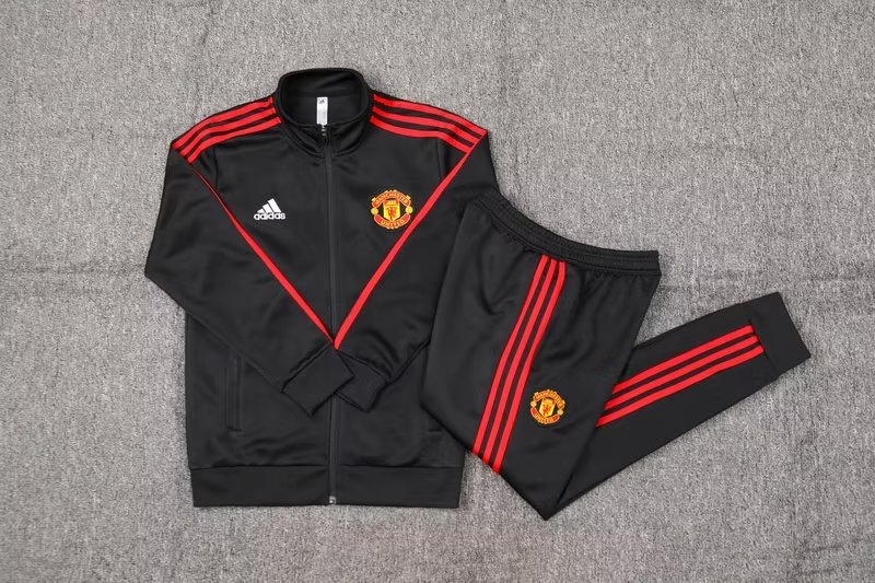 23/24 Man United Black Jacket Tracksuit Thai Quality - leoleo123123