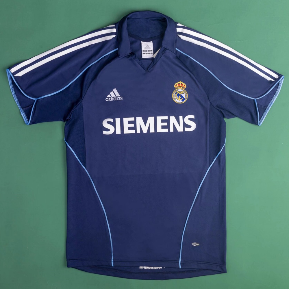 05/06 Real Madrid Away Retro Jersey - leoleo123123