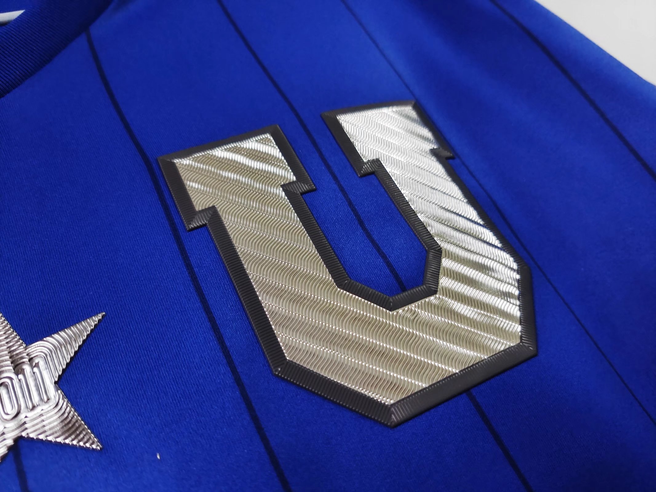 2011 Universidad de Chile Special Version Soccer Jersey Long Sleeve - leoleo123123