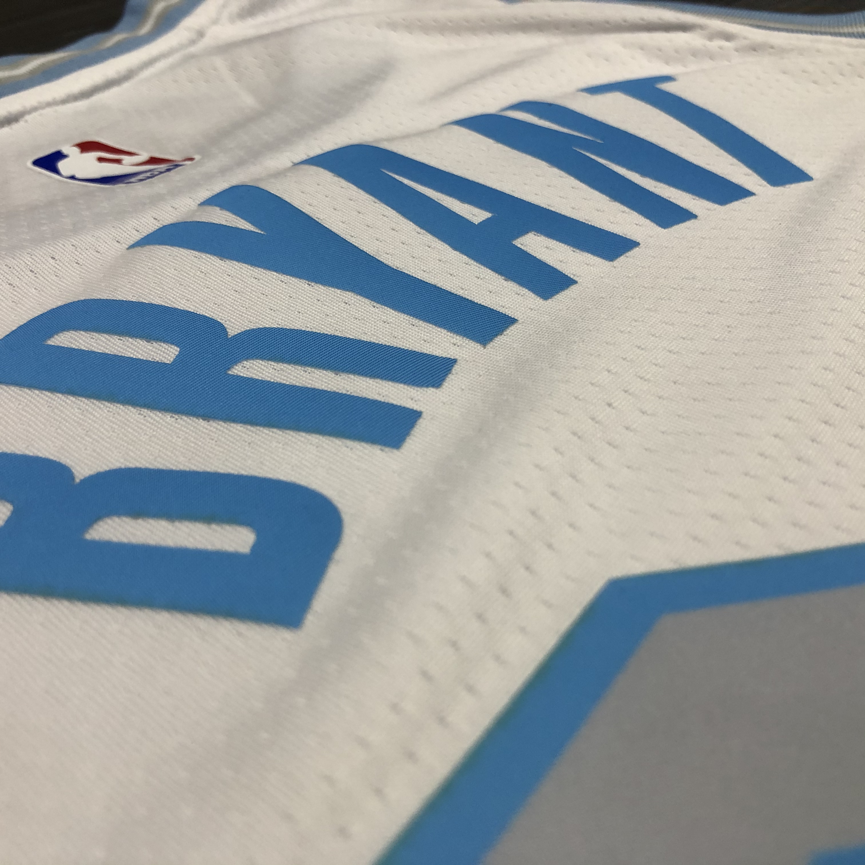 NBA Men Season 2021 Los Angeles Lakers White Round Neck #24 BRYANT Jersey High Quality Name and Number Print - leoleo123123