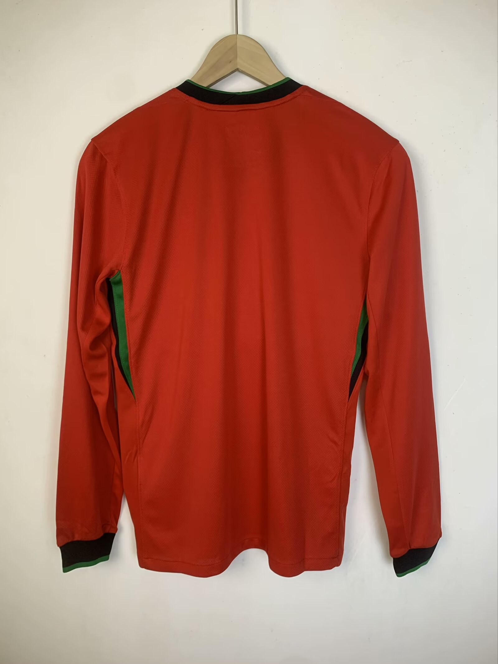24/25 Portugal Home Soccer Jersey Long Sleeve Fans Version 1:1 Quality - leoleo123123