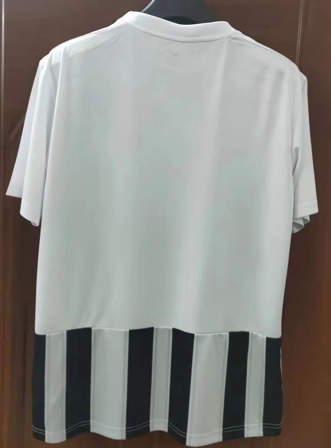 22/23 Colo-Colo White With Black Jersey Fans Soccer Jersey - leoleo123123