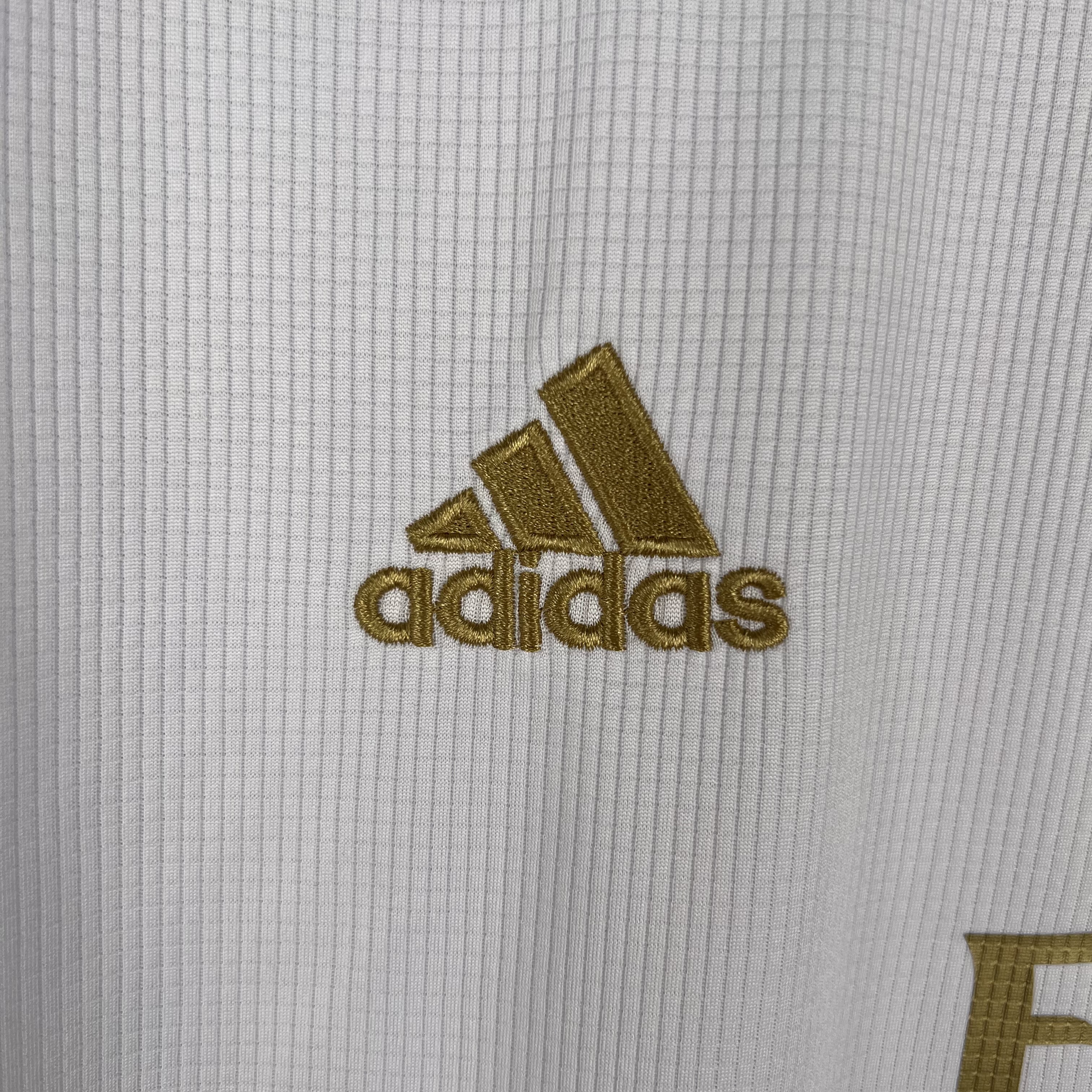 19/20 Real Madrid Home Retro Jersey - leoleo123123