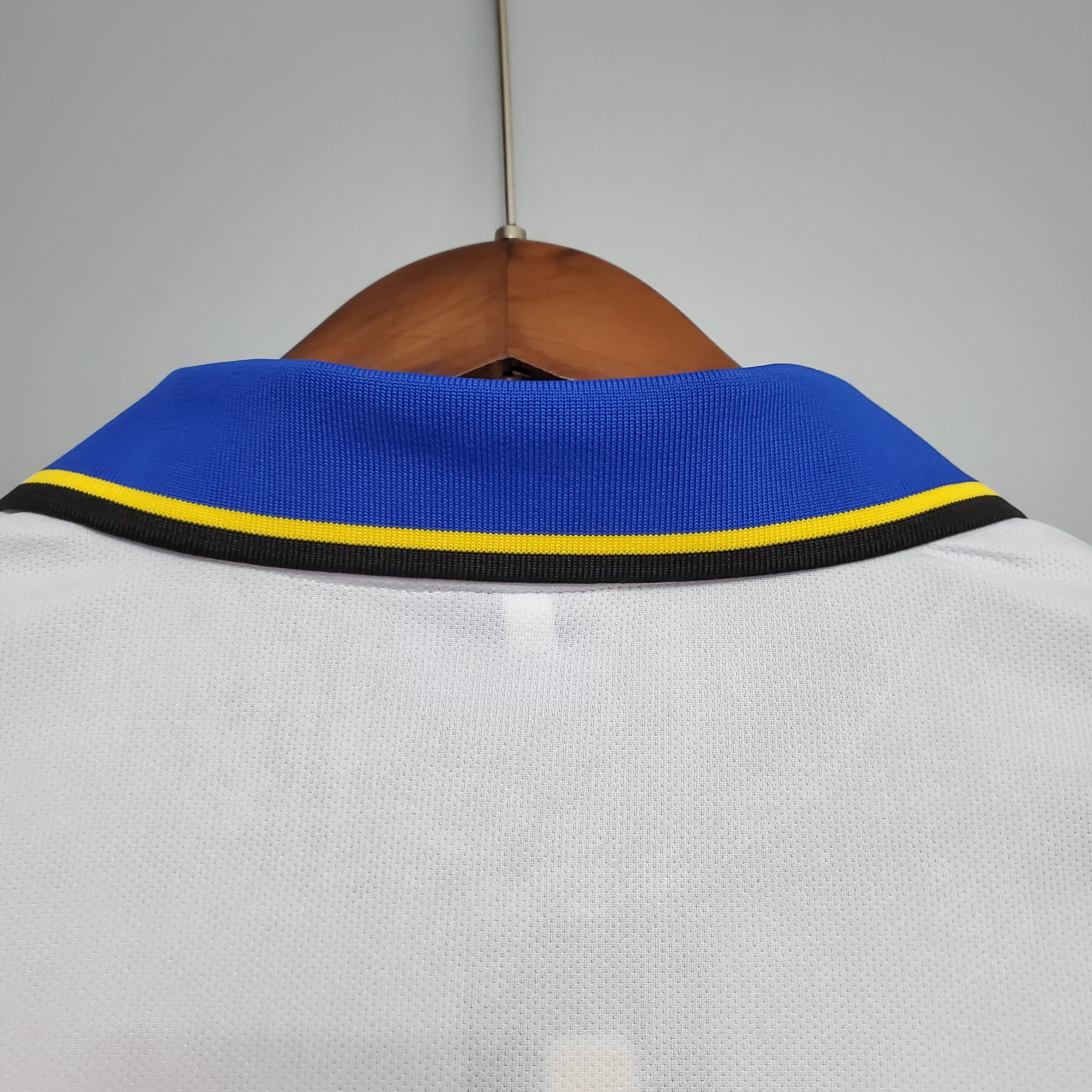 97-98 Inter Milan Away Retro Jersye - leoleo123123