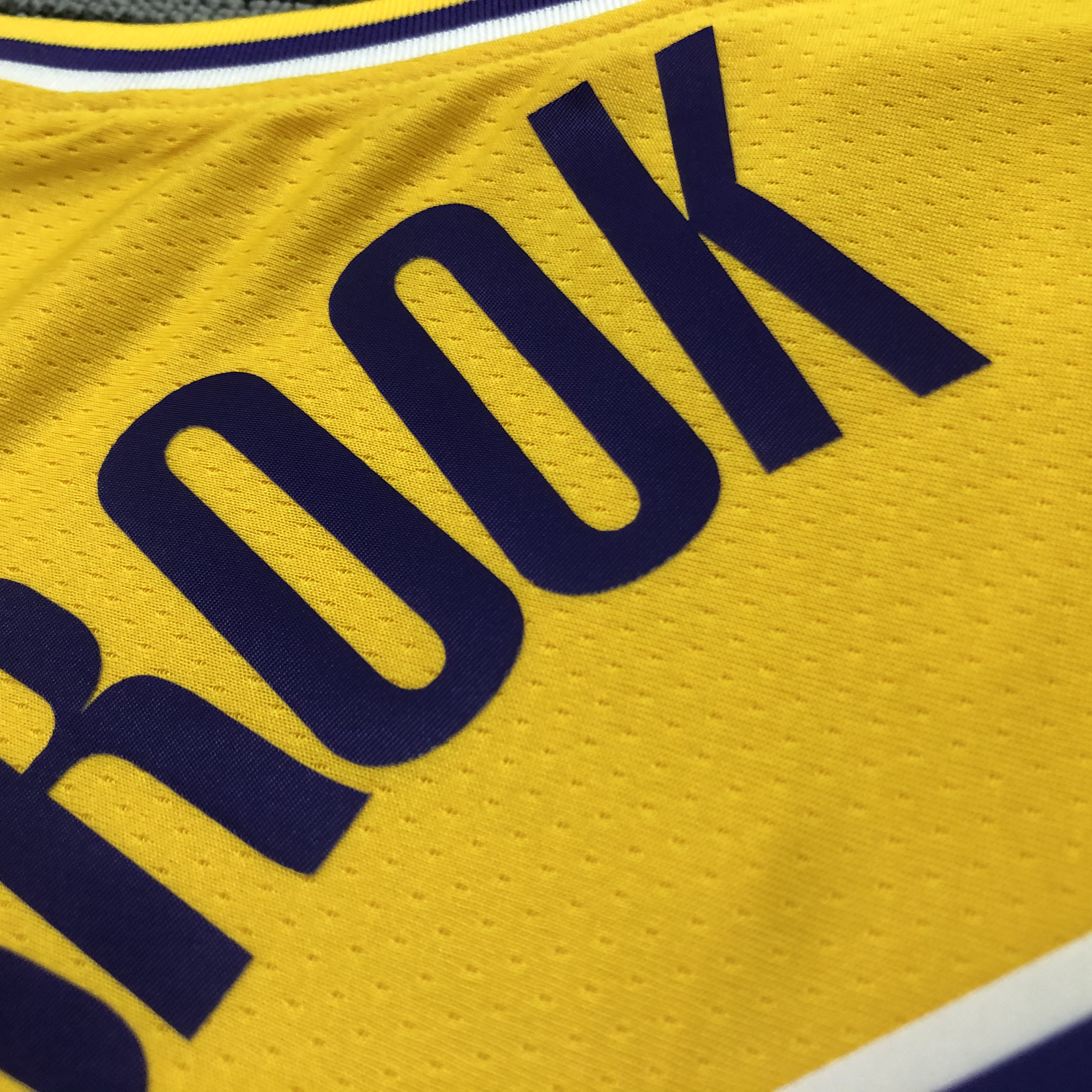 NBA Men Los Angeles Lakers Retro Yellow Round Neck #0 WESTBROOK Jersey High Quality Name and Number Print - leoleo123123