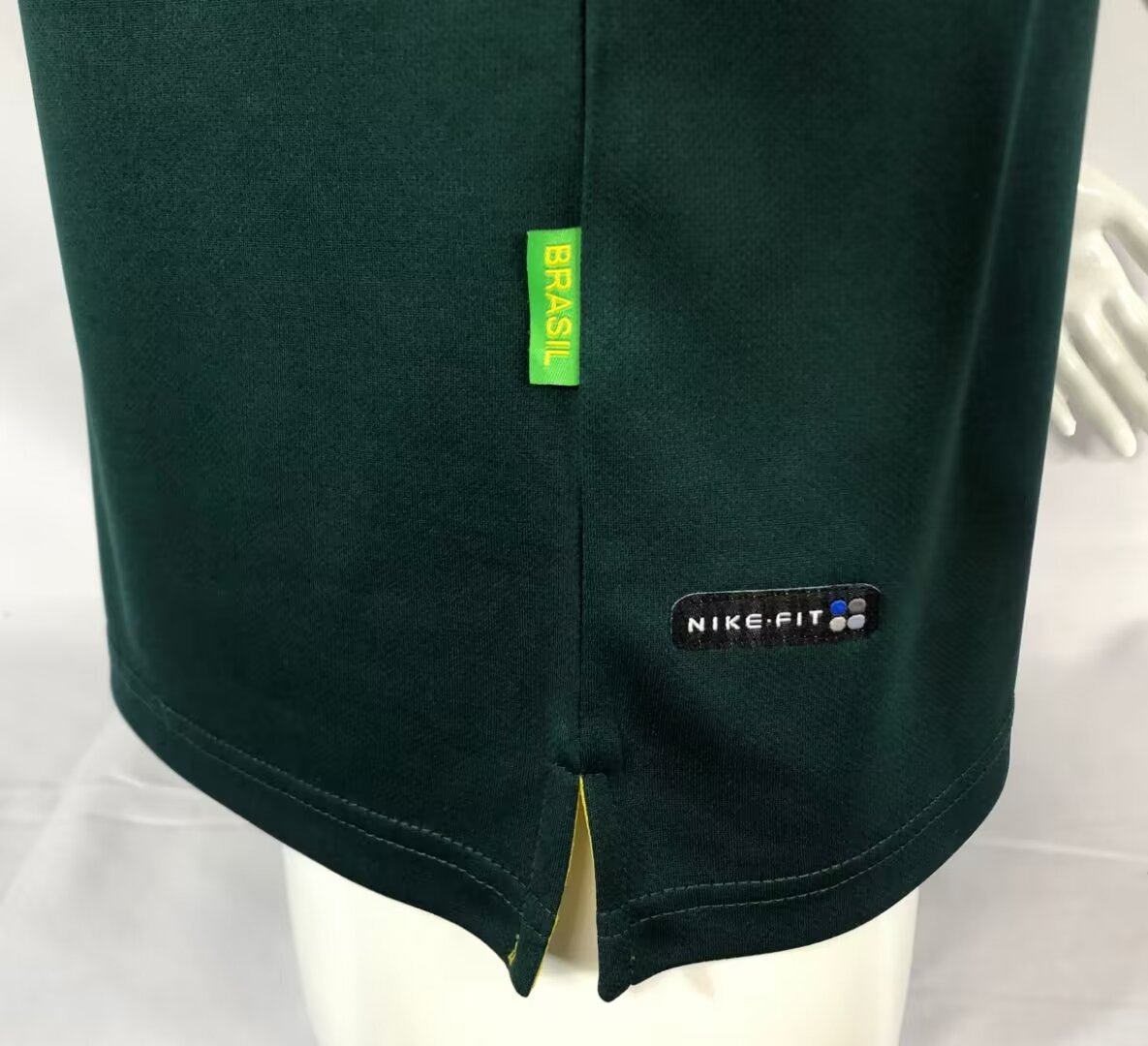 1998 Brazil Goalkeeper Retro Jersey - leoleo123123