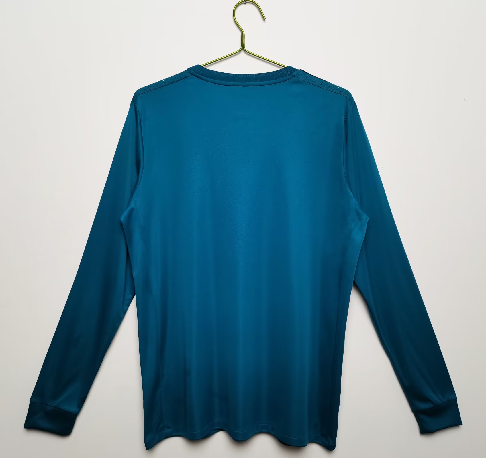 17/18 Real Madrid Third Retro Jersey Long Sleeve - leoleo123123