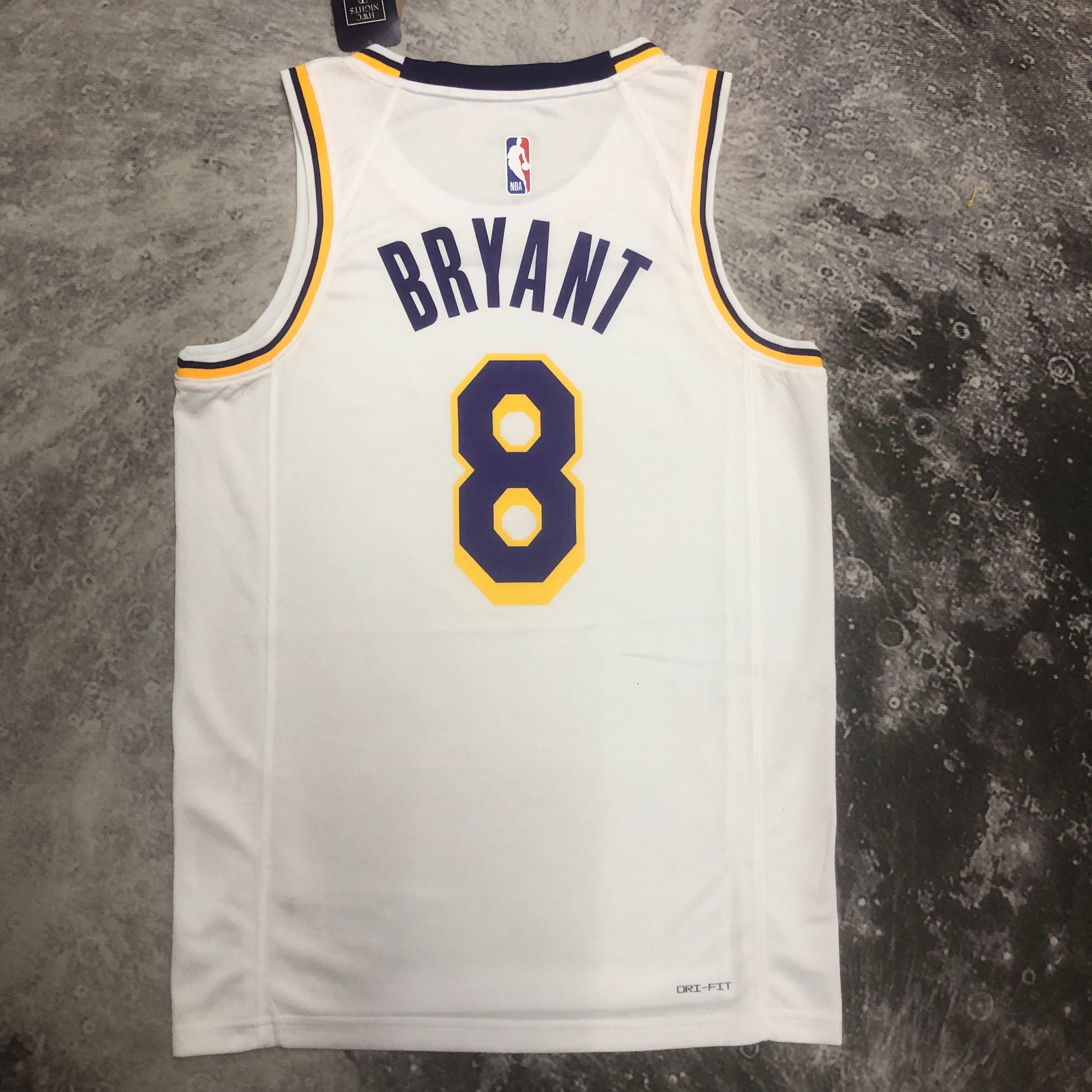 NBA Men Season 2023 Los Angeles Lakers White #8 BRYANT Jersey High Quality Name and Number Print - leoleo123123