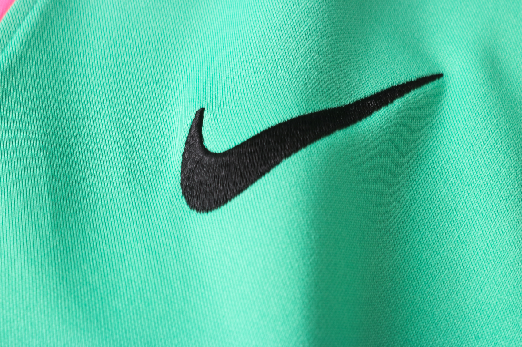 20-21 Barcelona Green with Black & Pink Sleeves Jacket Tracksuit Thai Quality - leoleo123123