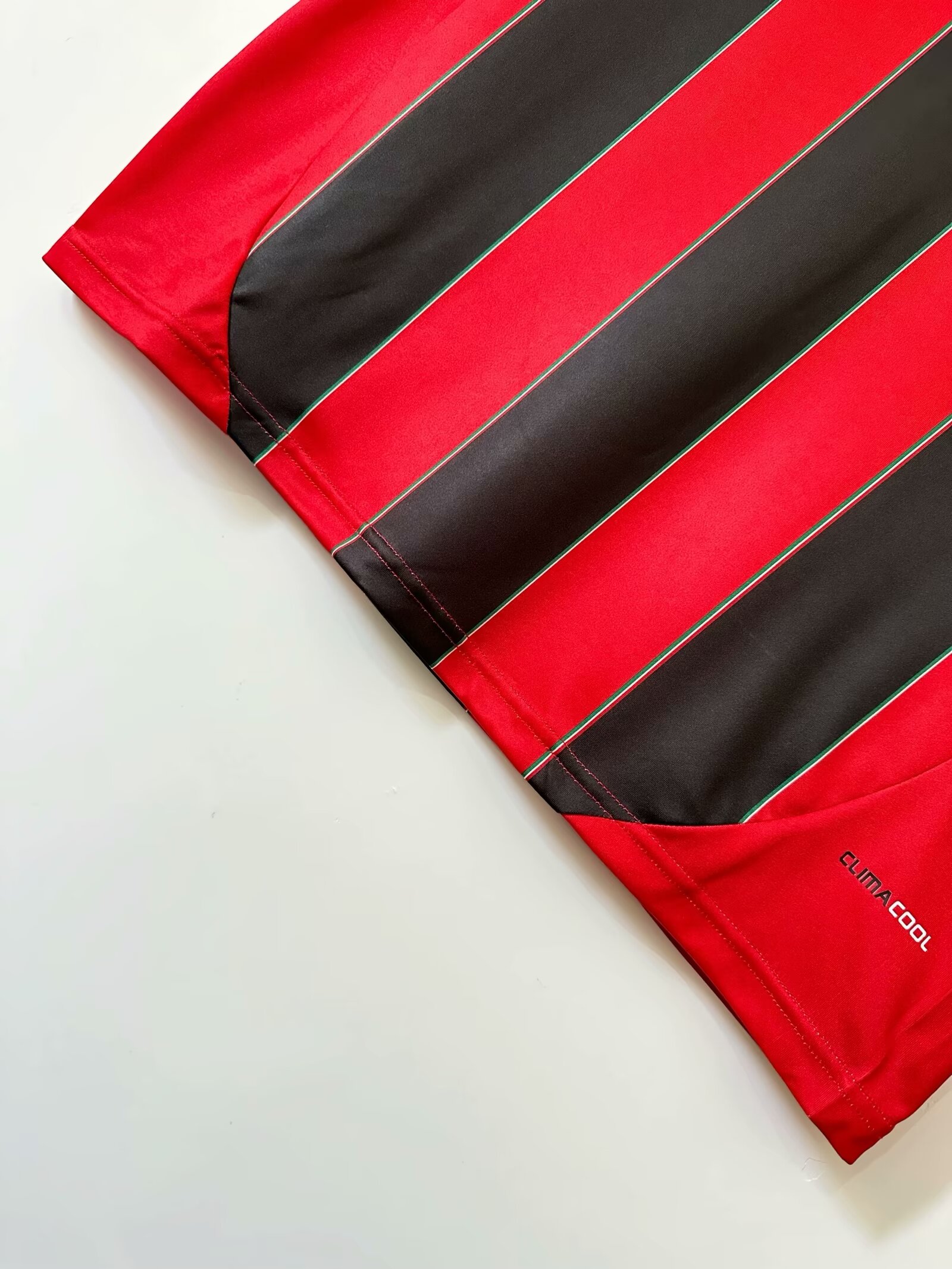12/13 AC Milan Home Retro Jersey - leoleo123123