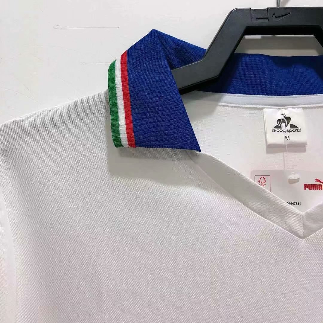 1982 Italy Away Retro Jersey - leoleo123123