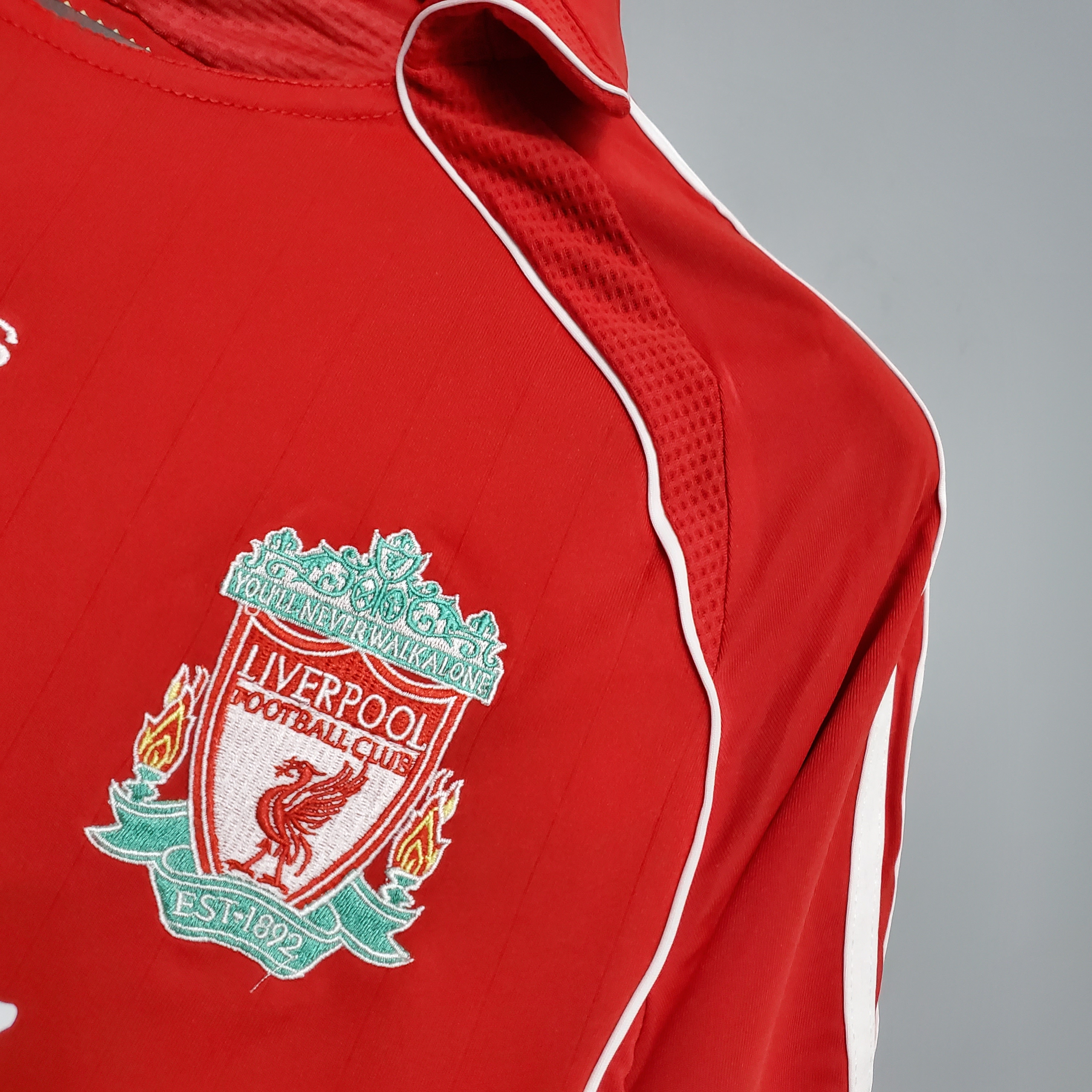 06/07 Liverpool Home Retro Jersey - leoleo123123