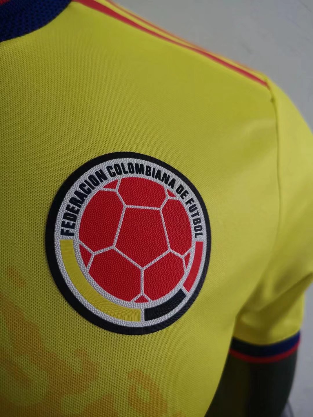 22/23 Colombia Yellow Jersey Player Version 1:1 Quality - leoleo123123