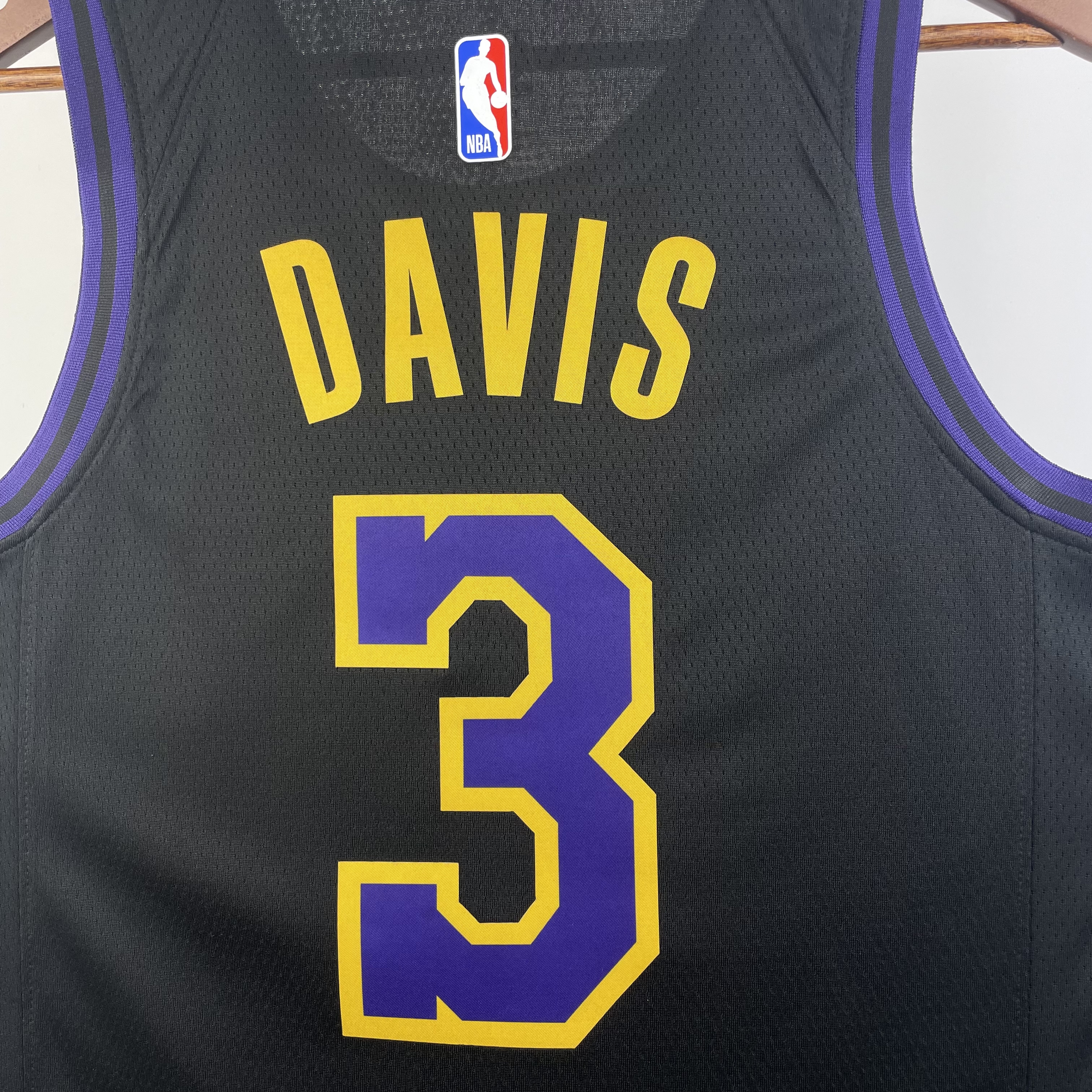 NBA Men 2024 Los Angeles Lakers Black City Version #3 DAVIS Jersey High Quality Name and Number Print - leoleo123123