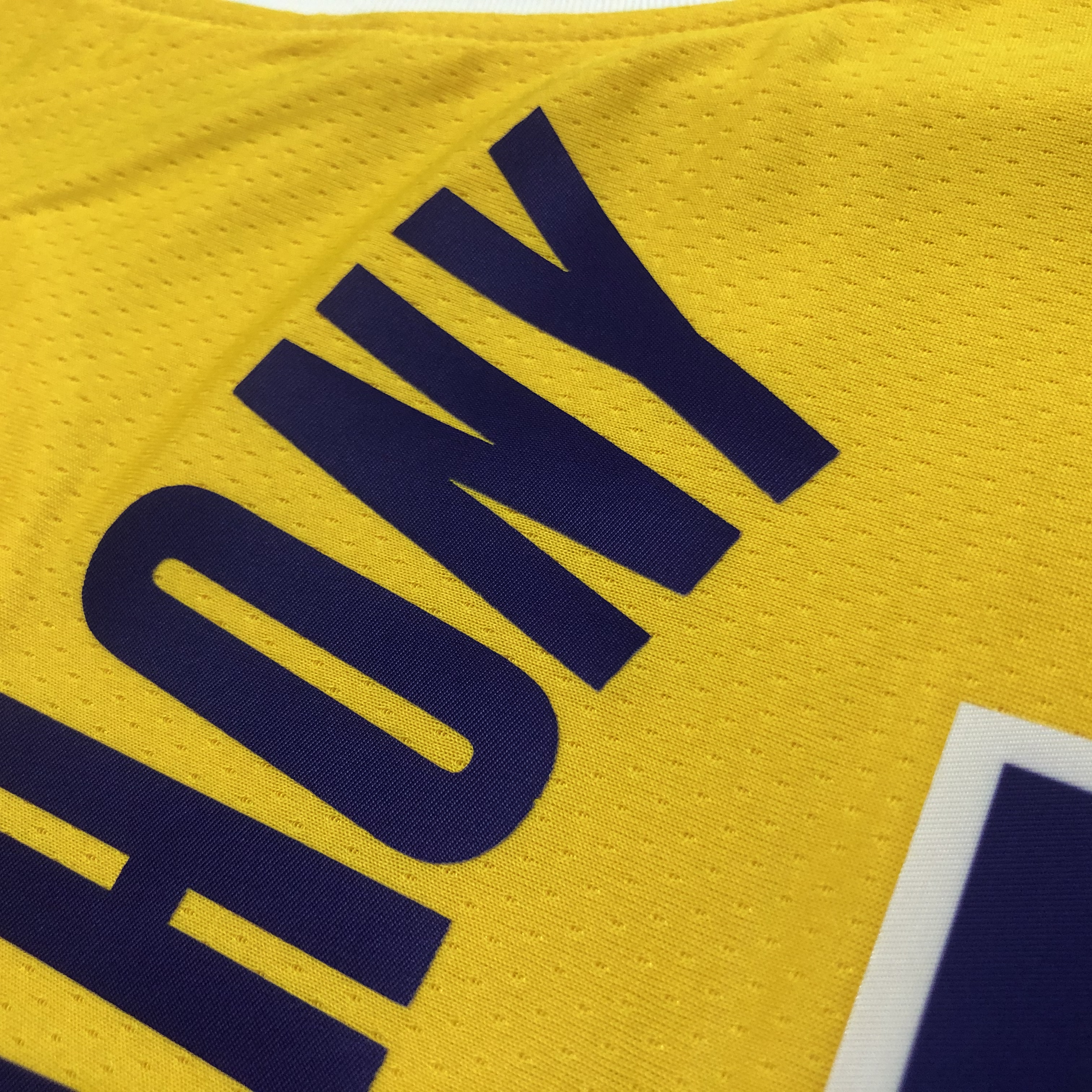 NBA Men Los Angeles Lakers Retro Yellow Round Neck #7 ANTHONY Jersey High Quality Name and Number Print - leoleo123123