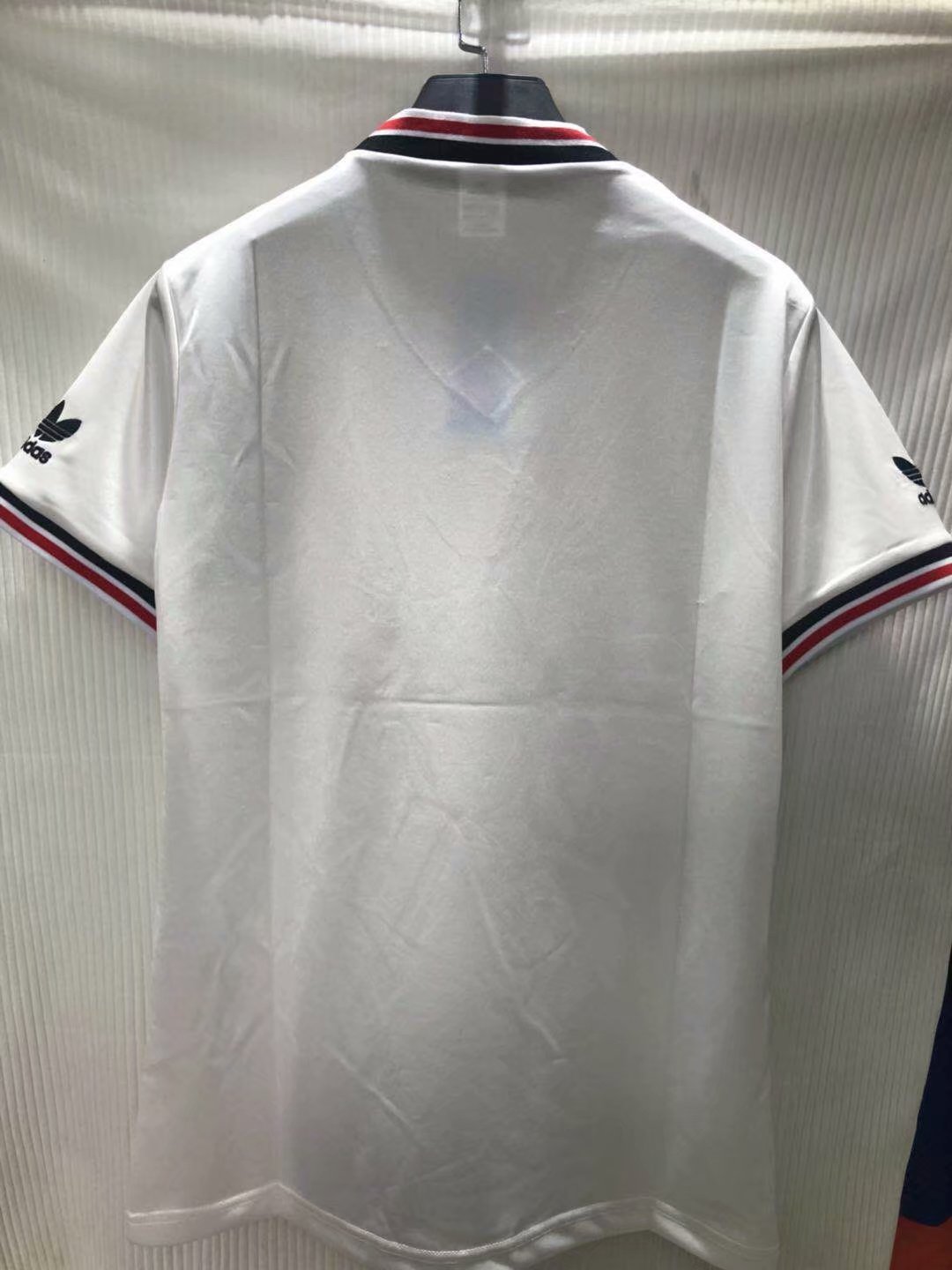 1985 Man United Away White Retro Jersey - leoleo123123