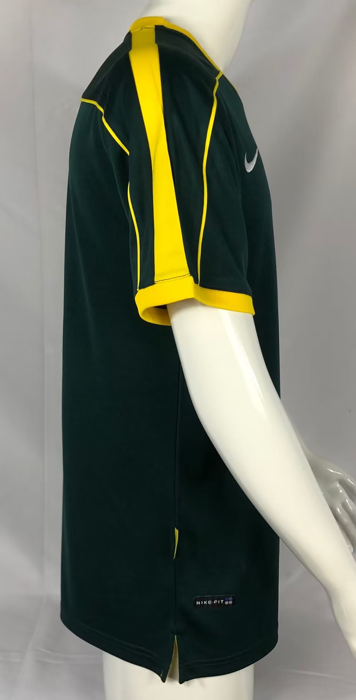 1998 Brazil Goalkeeper Retro Jersey - leoleo123123