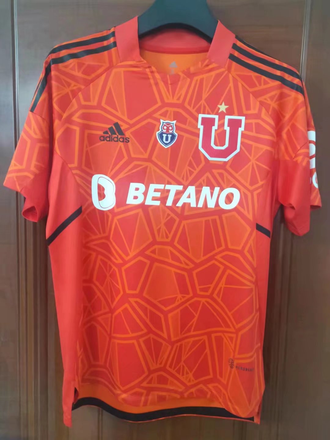 22/23 Universidad de Chile Goalkeeper Orange Jersey Fans Soccer Jersey - leoleo123123