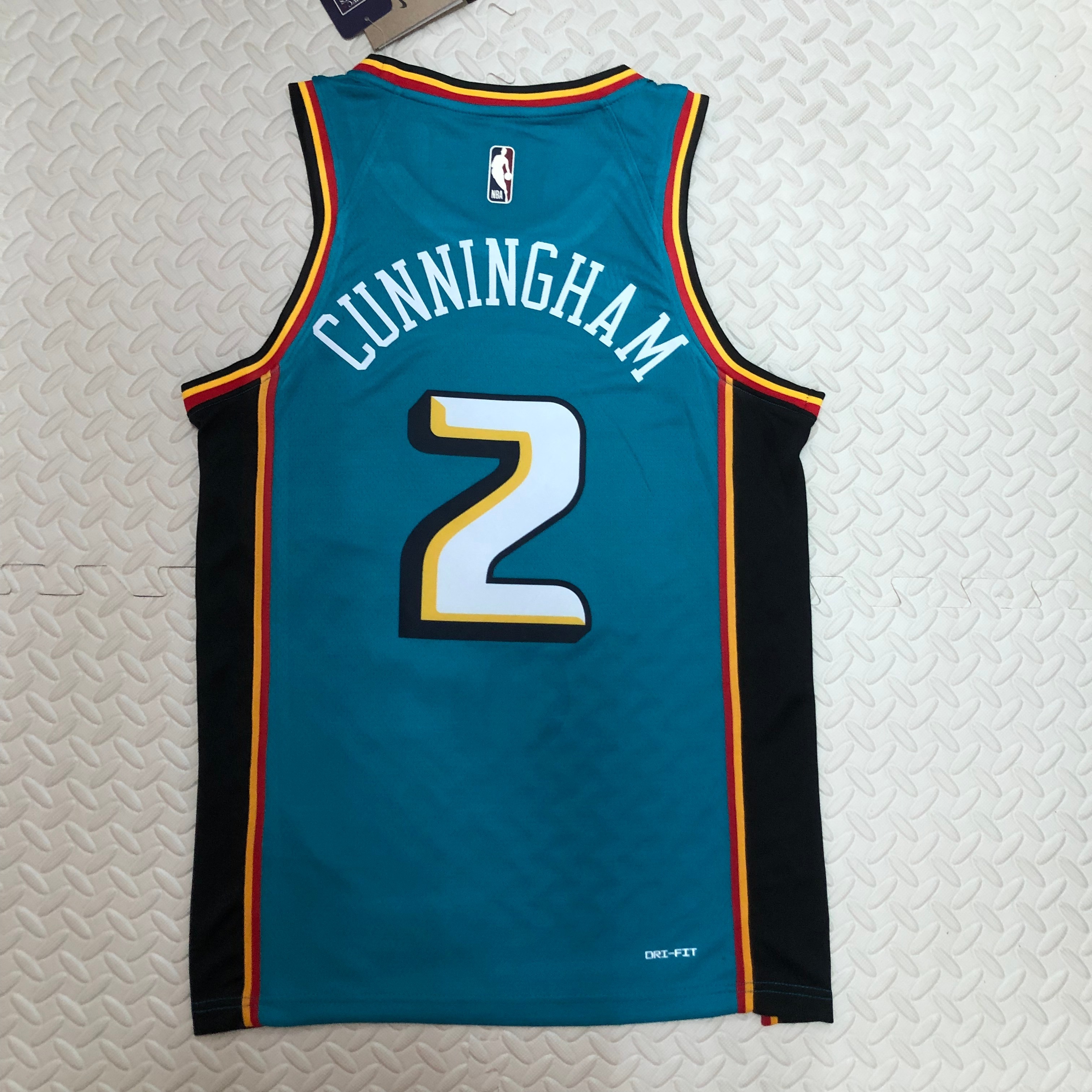 NBA Season 2023 Detroit Pistons Retro Green #2 CUNNINGHAM Jersey High Quality Name and Number Print - leoleo123123