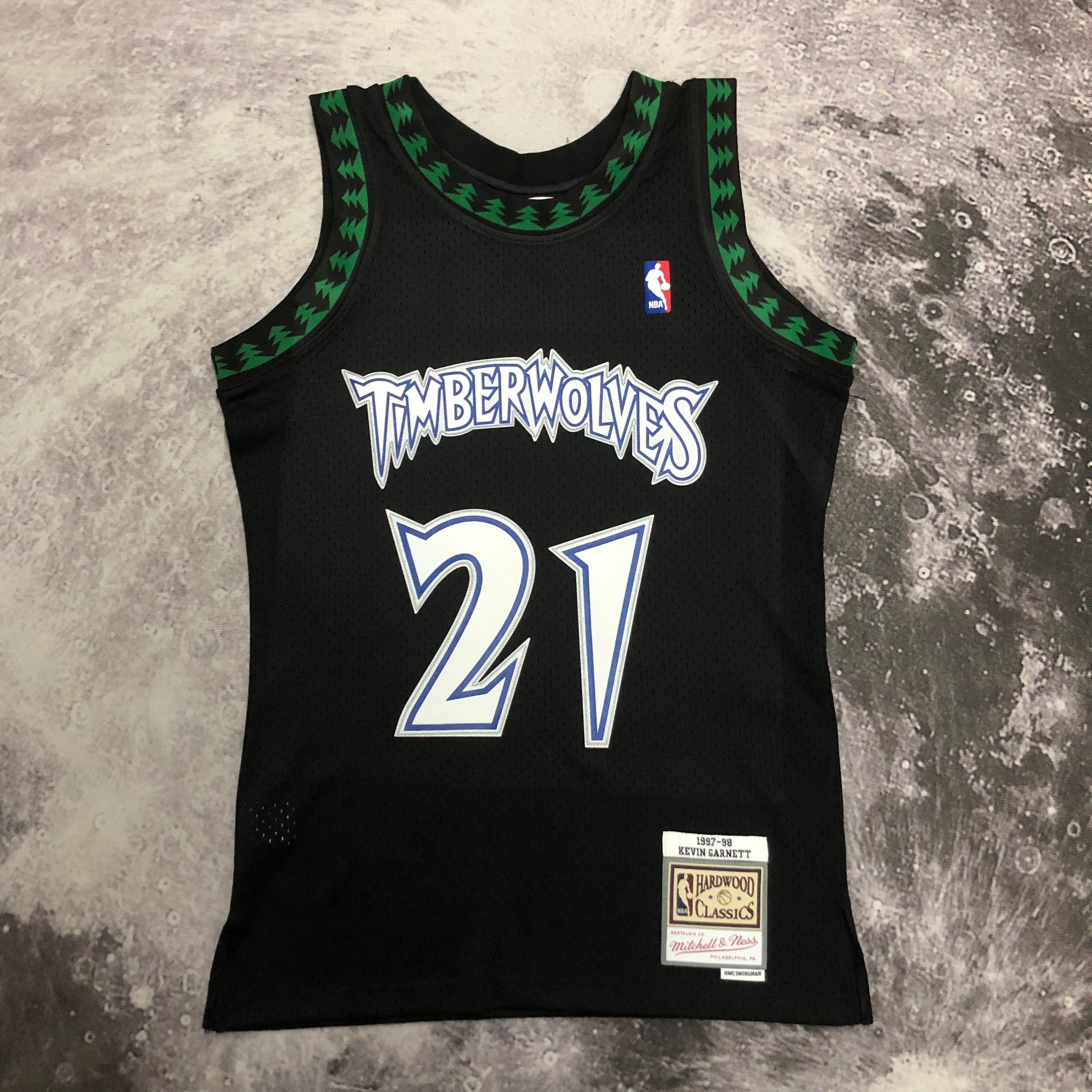 NBA Men 97-98 Minnesota Timberwolves Black #0 GARNETT Classics Swingman Jersey - leoleo123123