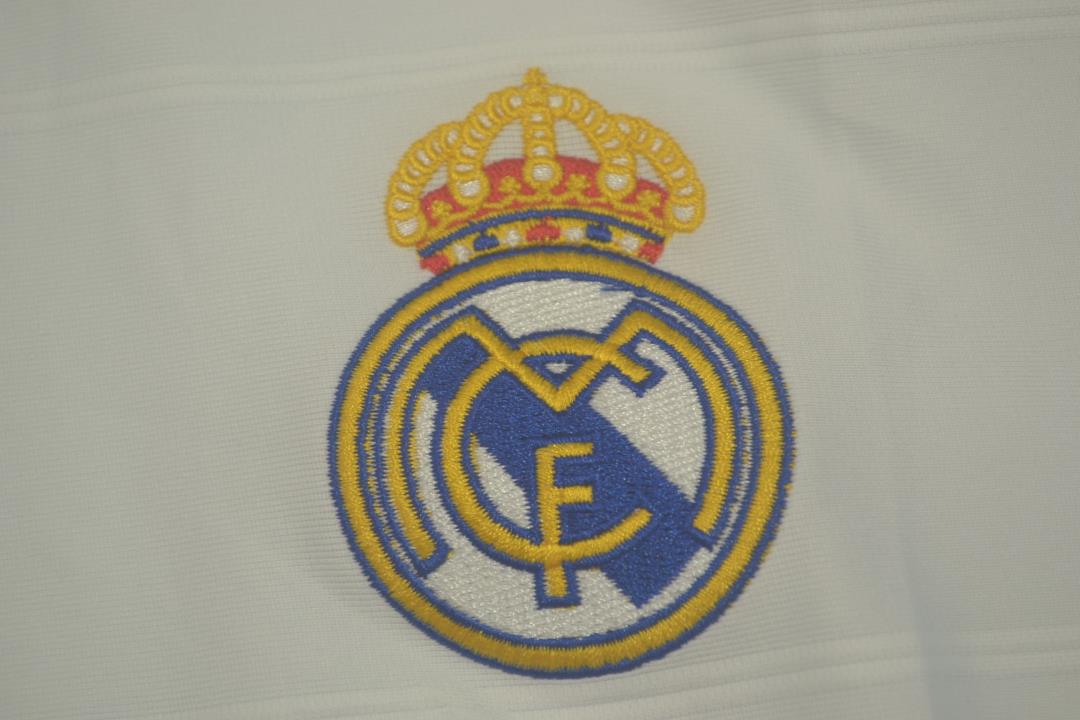 13/14 Real Madrid Home Retro Jersey With Champions Patch and Final Letter - leoleo123123