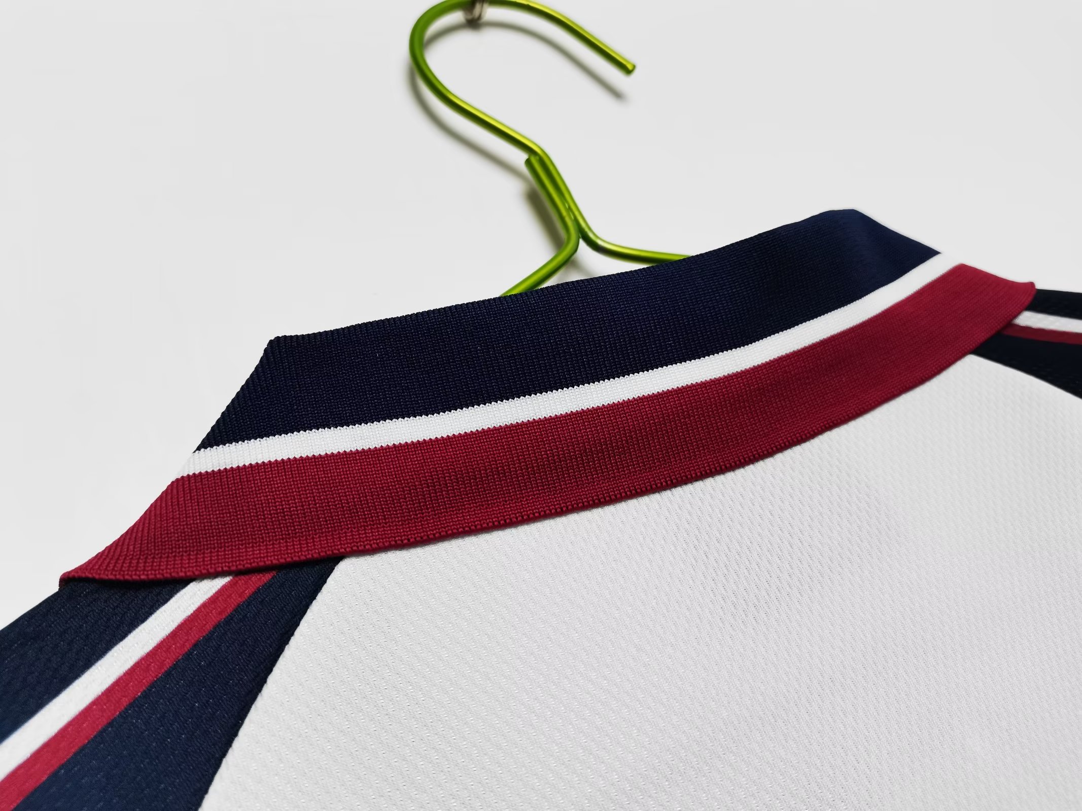 97/98 Manchester City Away Retro Jersey - leoleo123123