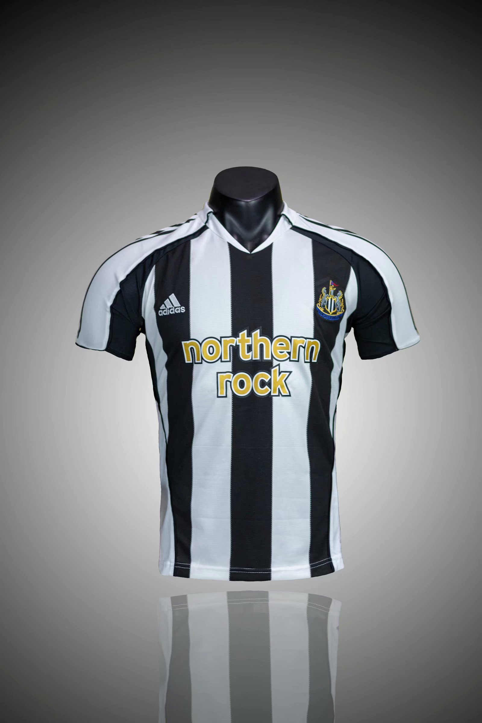 05-06 Newcastle Home Retro Jersey - leoleo123123