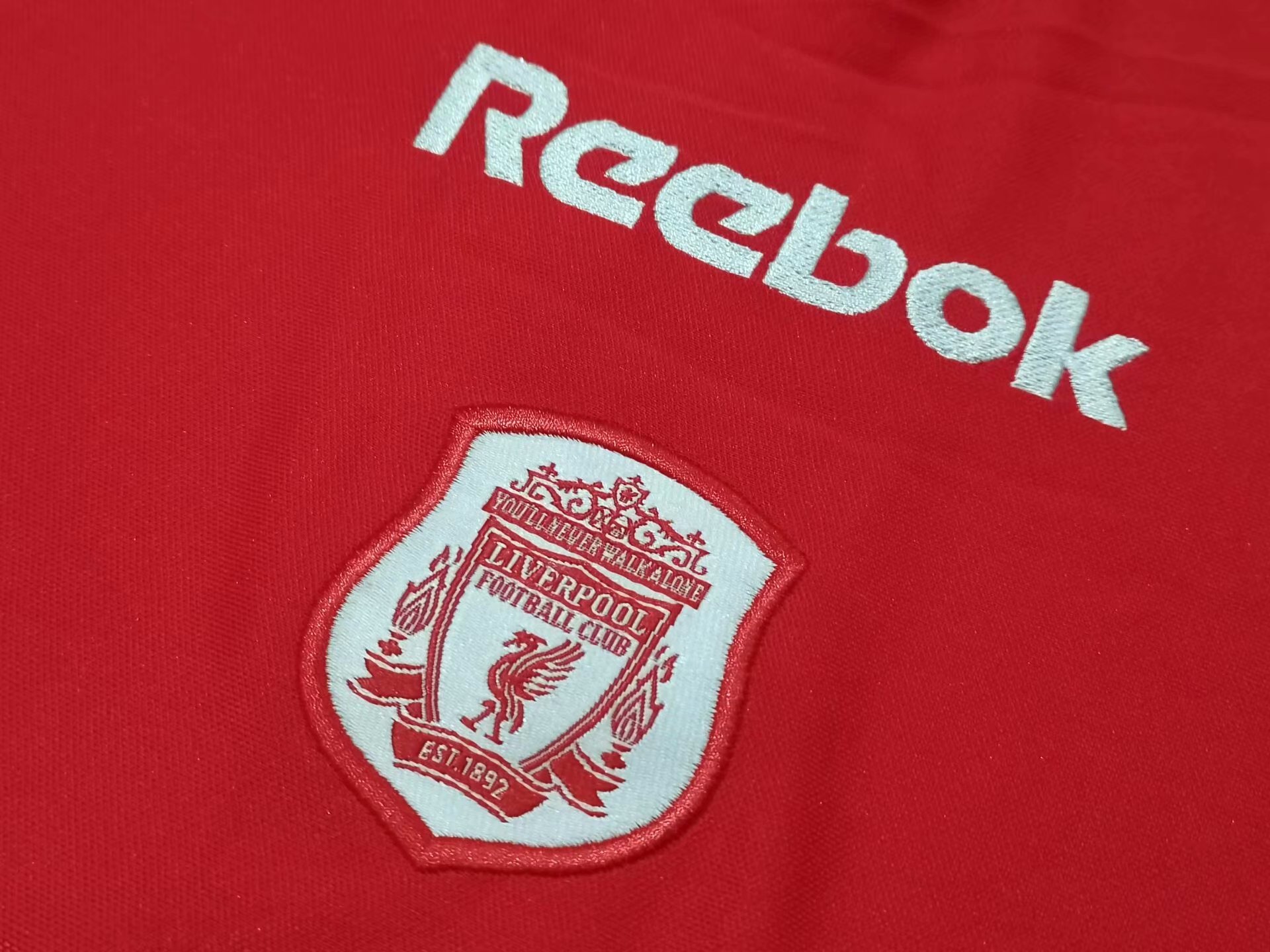 01-02 Liverpool Home Retro Jersey - leoleo123123