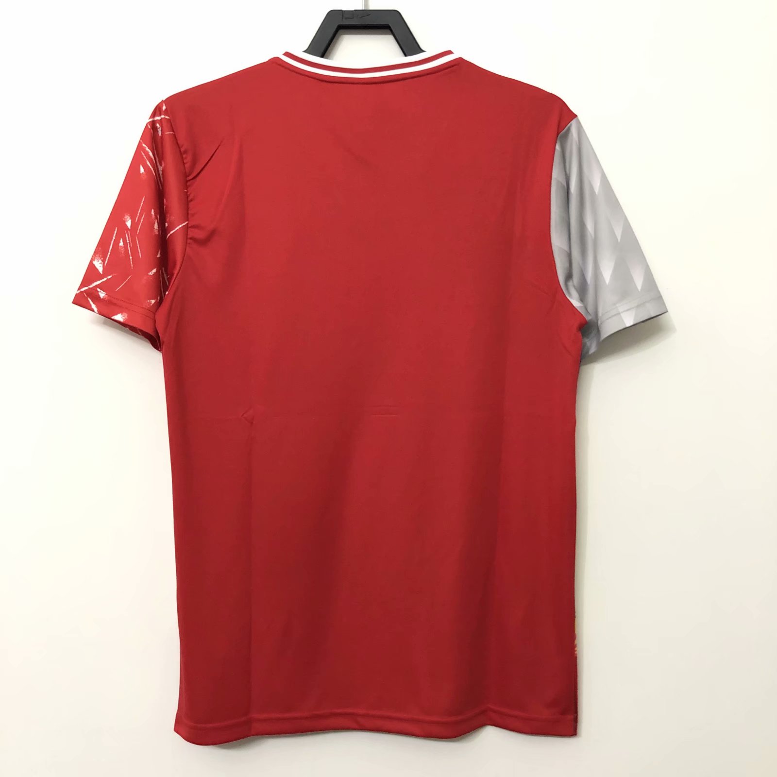 Liverpool Special Retro Jersey - leoleo123123