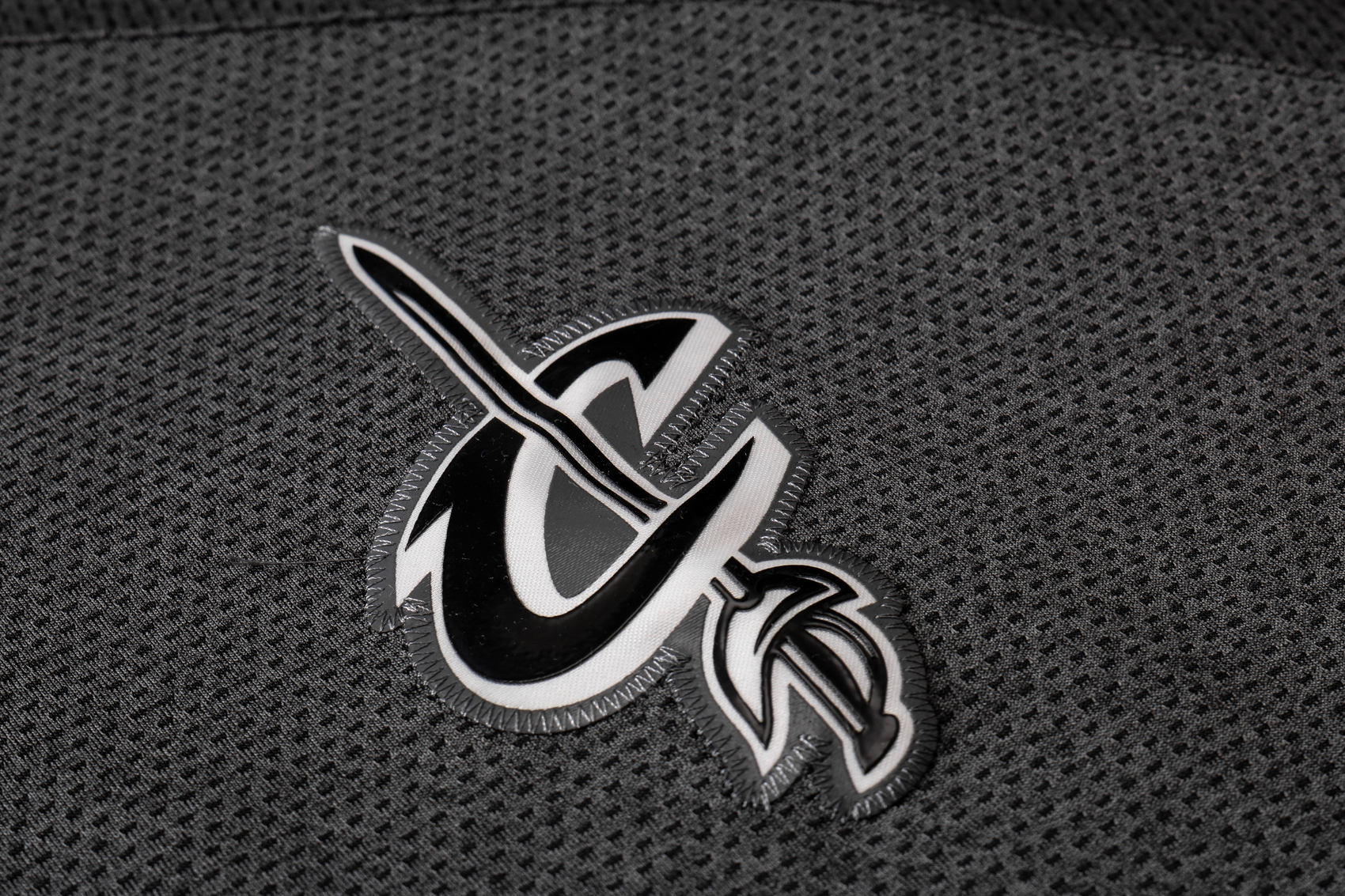 NBA Cleveland Cavaliers Dark Grey with Cap Jacket Tracksuit High Quality - leoleo123123