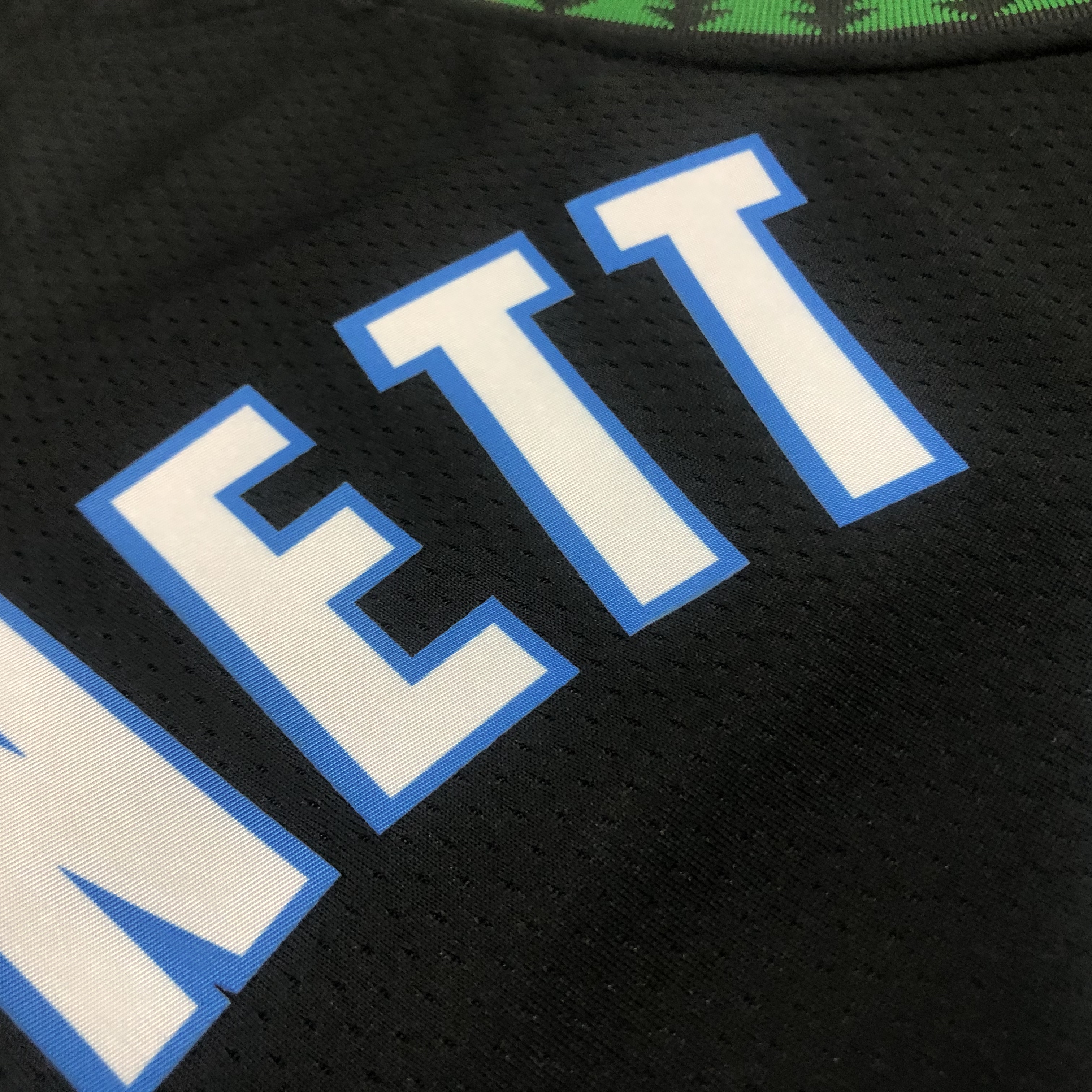 NBA Men Minnesota Timberwolves Retro Black #21 GARNETT Jersey High Quality Name and Number Print - leoleo123123
