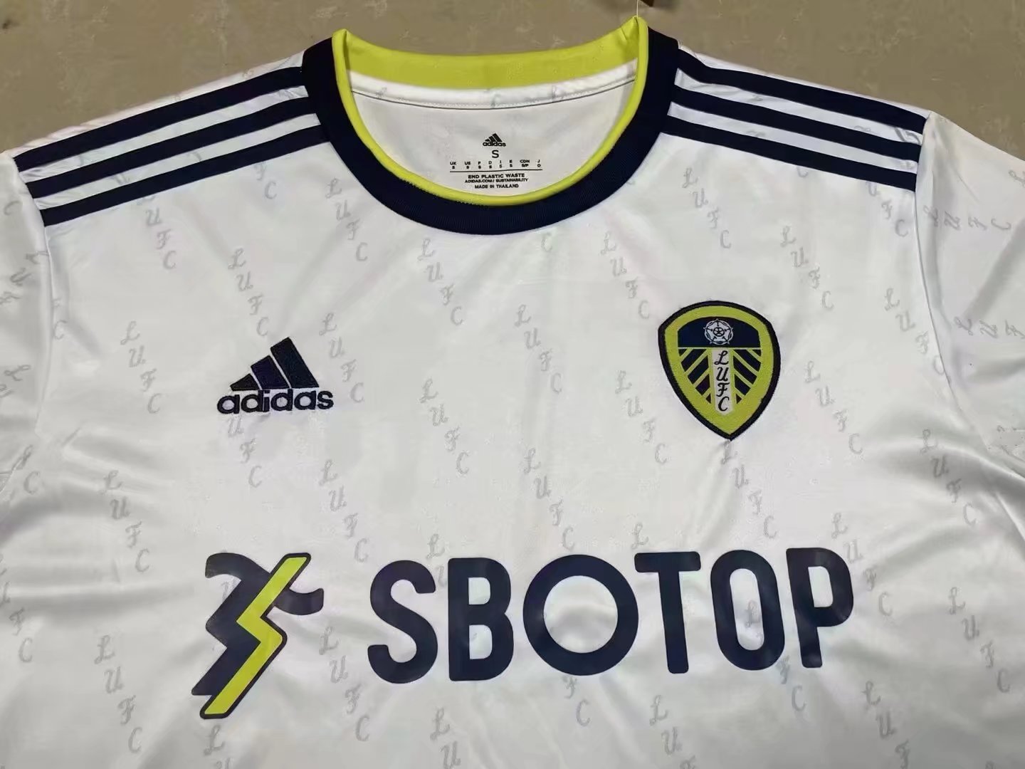 22/23 Leeds United F.C Home Jersey Fans Version Thai Quality - leoleo123123