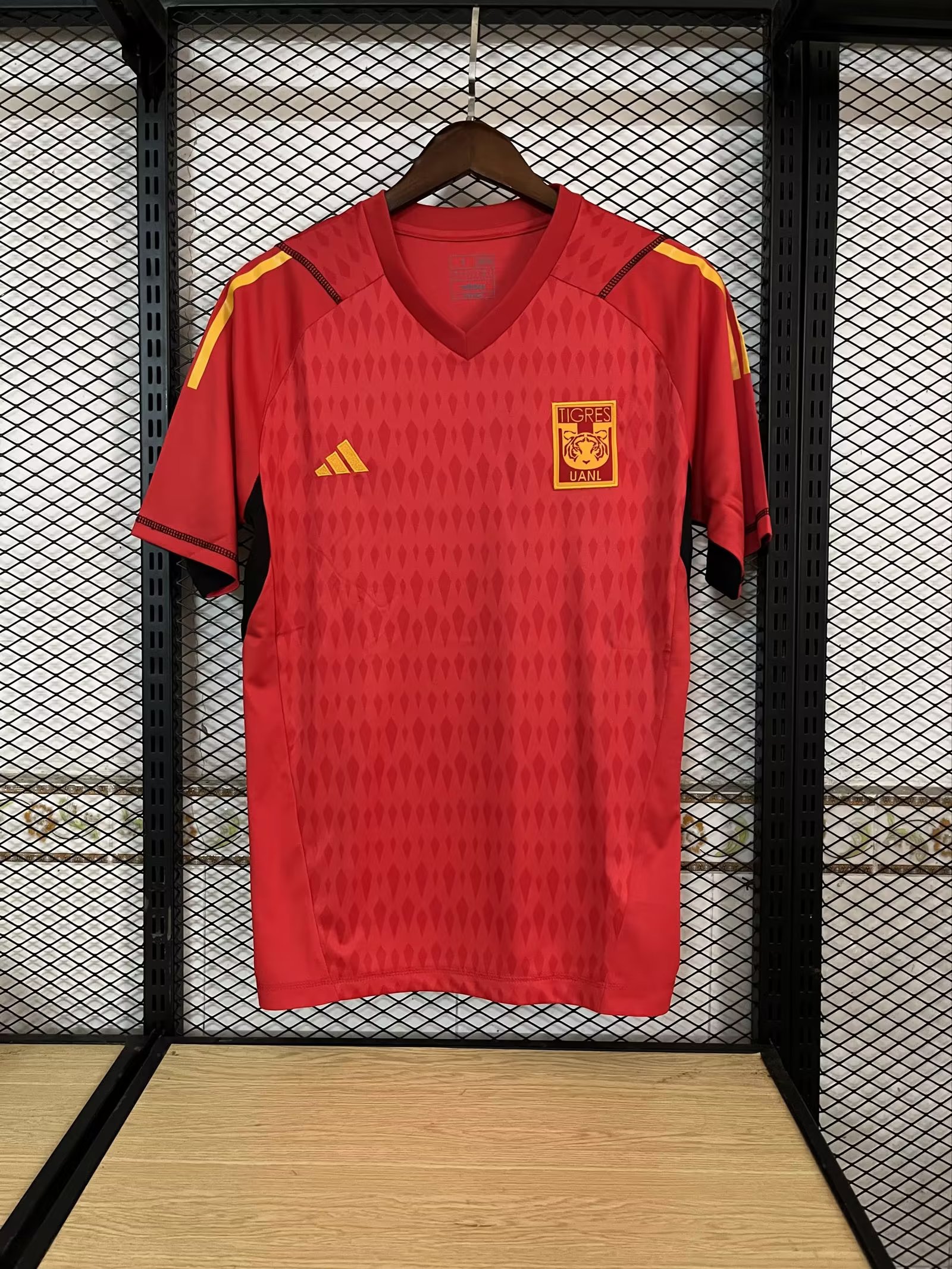 23/24 Tiger Goalkeeper Soccer Jersey Thai Quality - leoleo123123