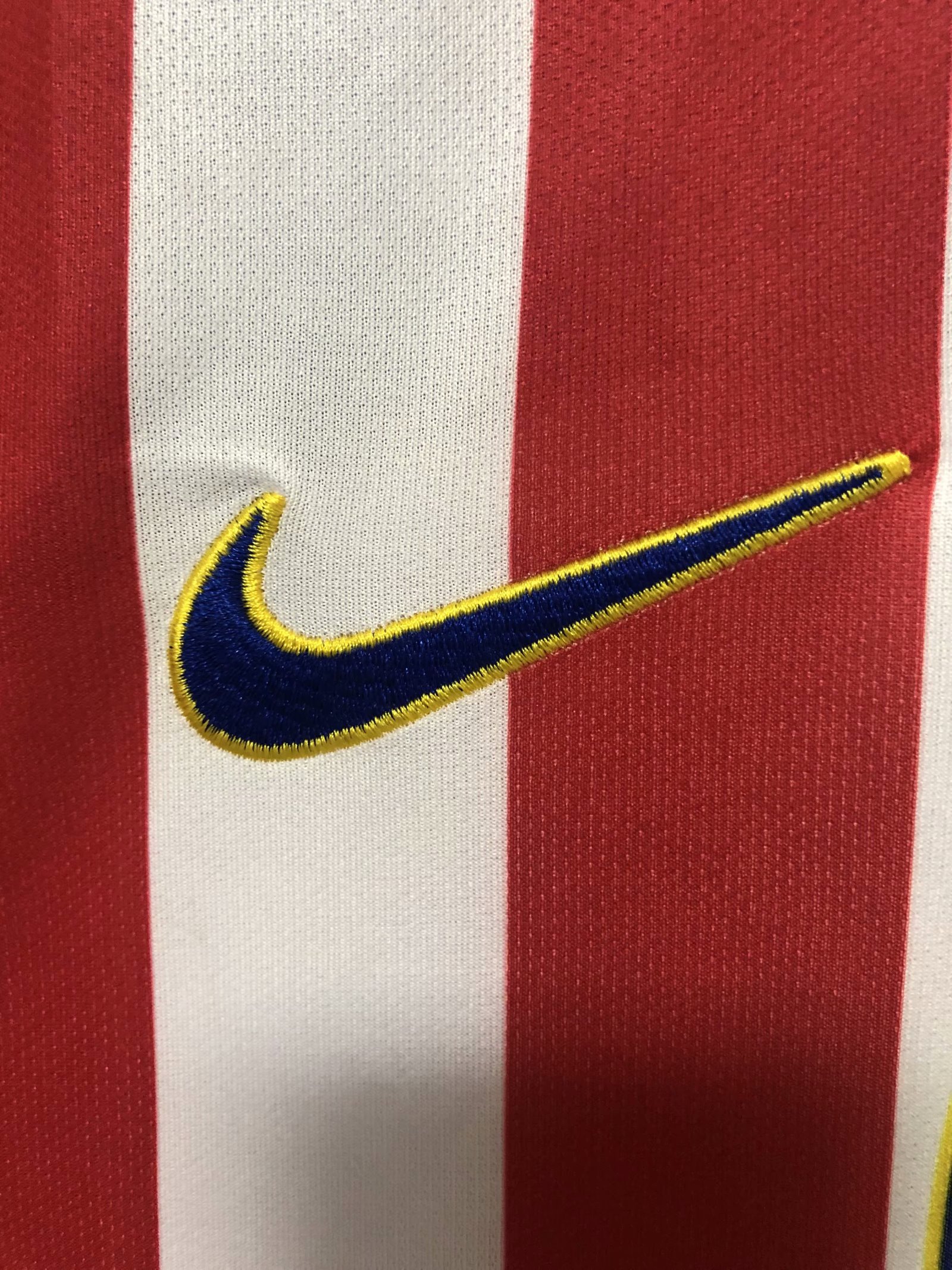 04/05 At Madrid Home Retro Jersey - leoleo123123