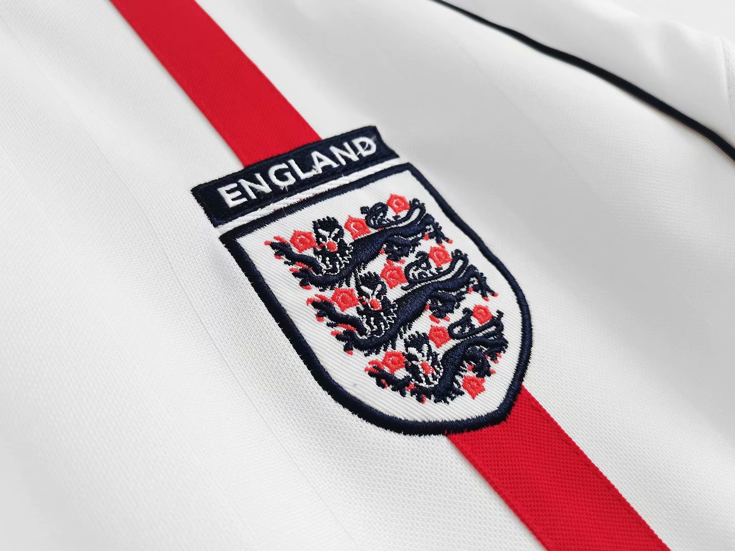 01/03 England Home Retro Jersey - leoleo123123