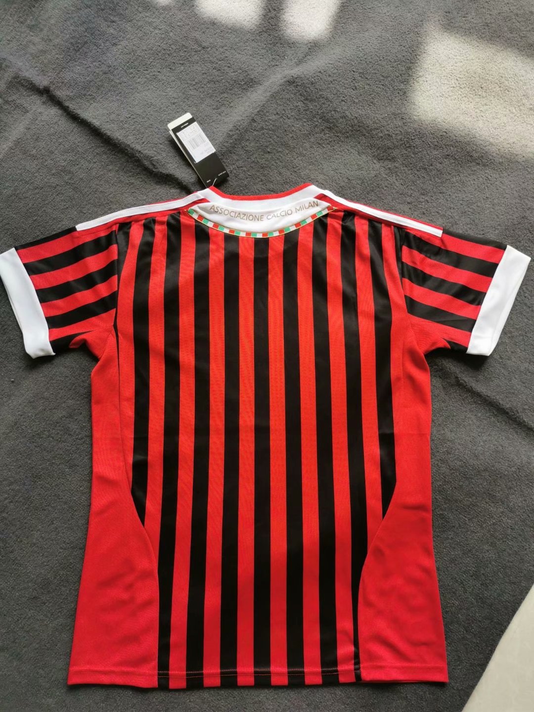 11-12 AC Milan Home Retro Jersey - leoleo123123