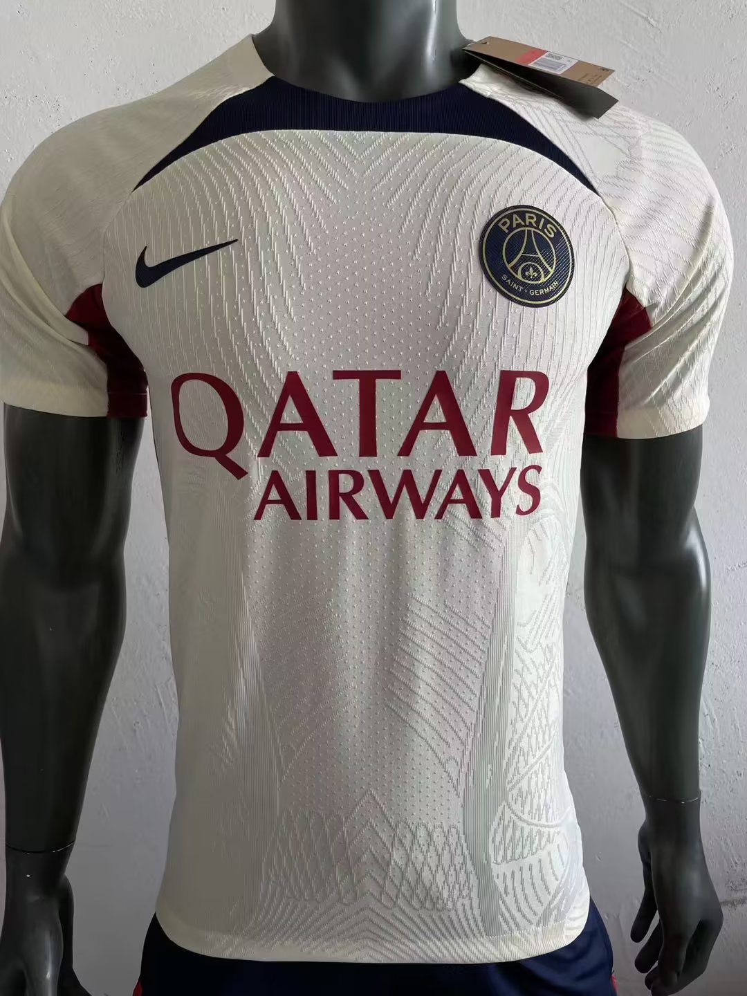 23/24 PSG Training Jersey Player Version 1:1 Quality - leoleo123123