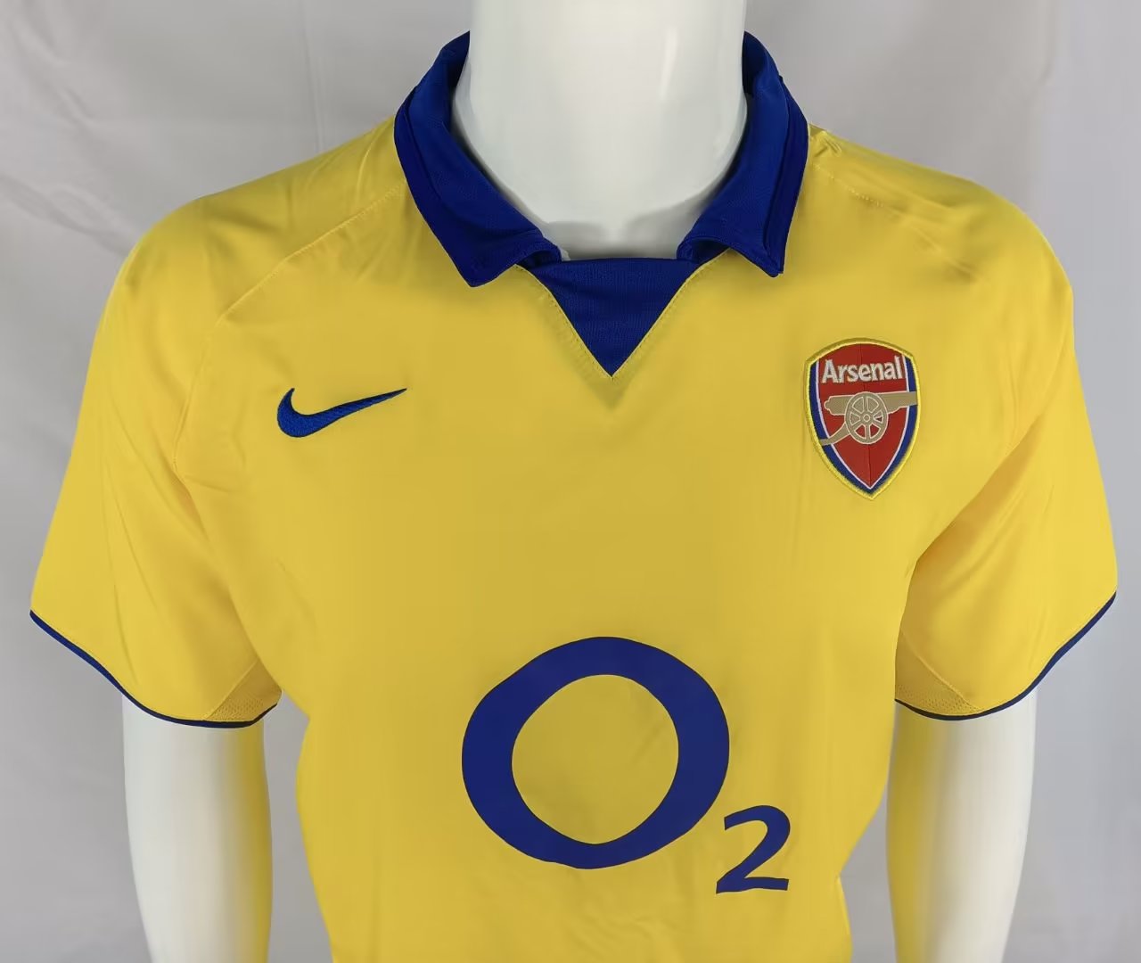 03/05 Arsenal Away Retro Jersey - leoleo123123