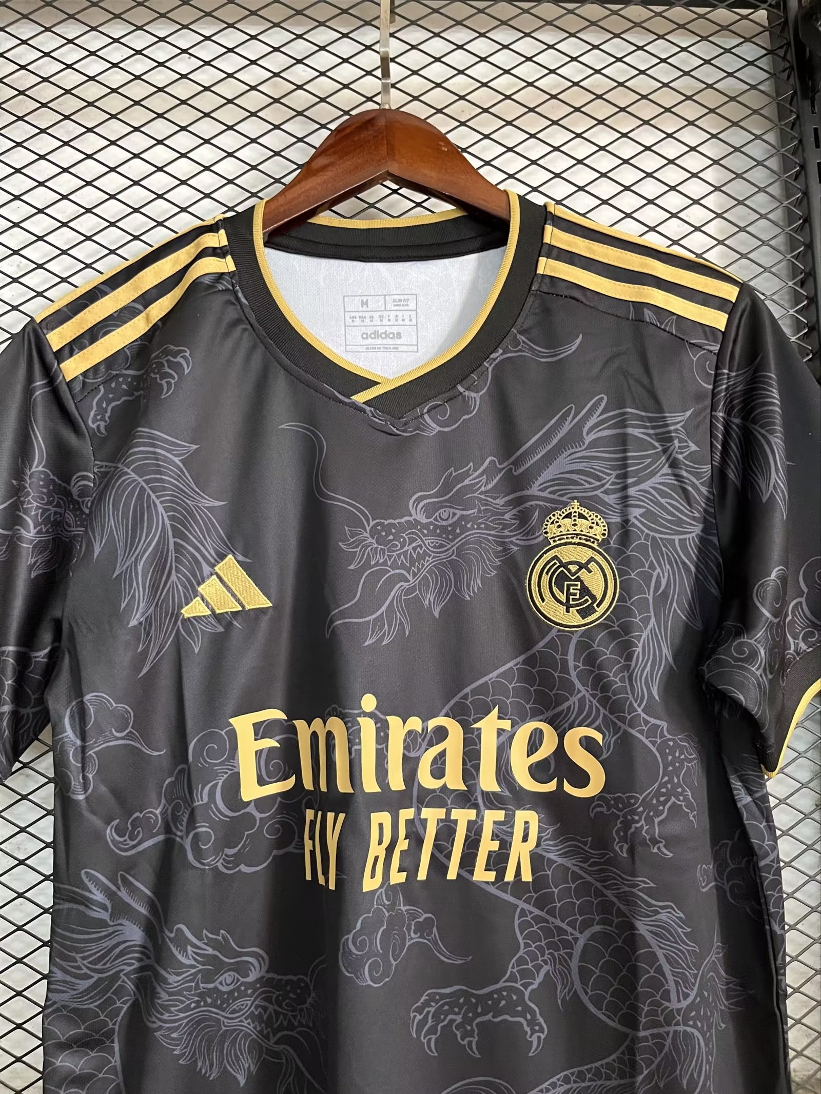 23/24 Real Madrid Special Jersey Black Color Thai Quality - leoleo123123