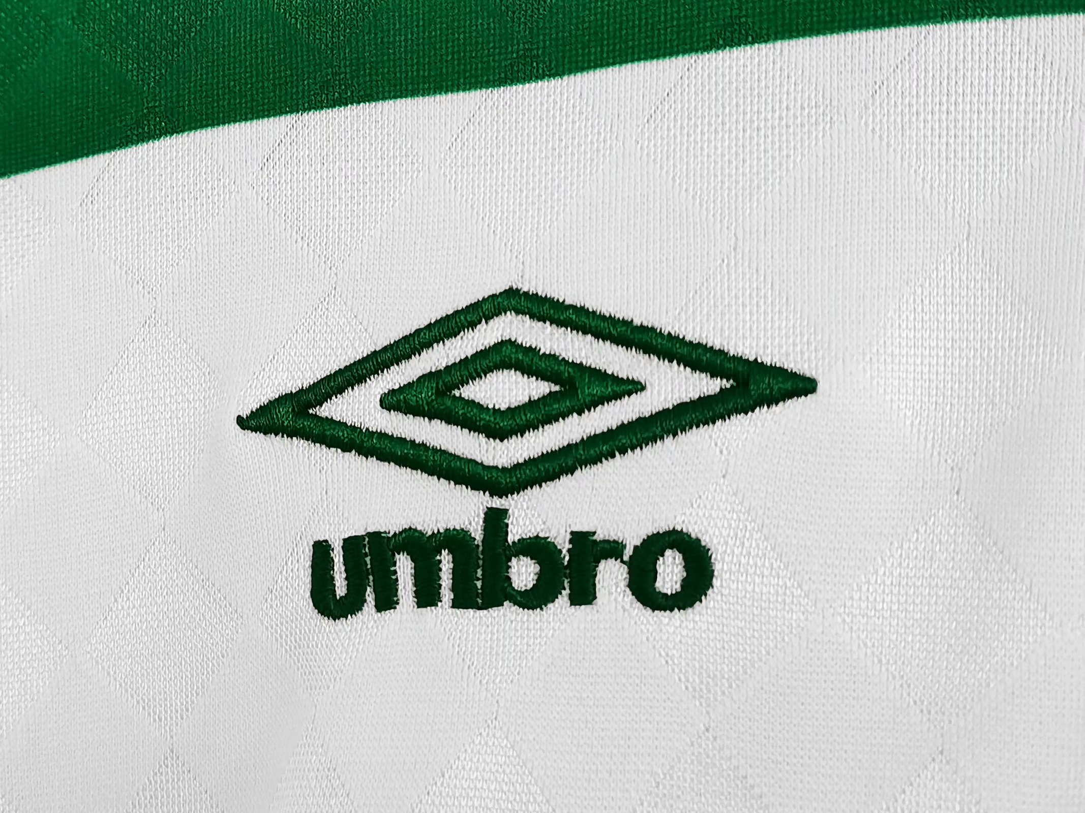 87-88 Celts Home Retro Jersey Long Sleeve - leoleo123123