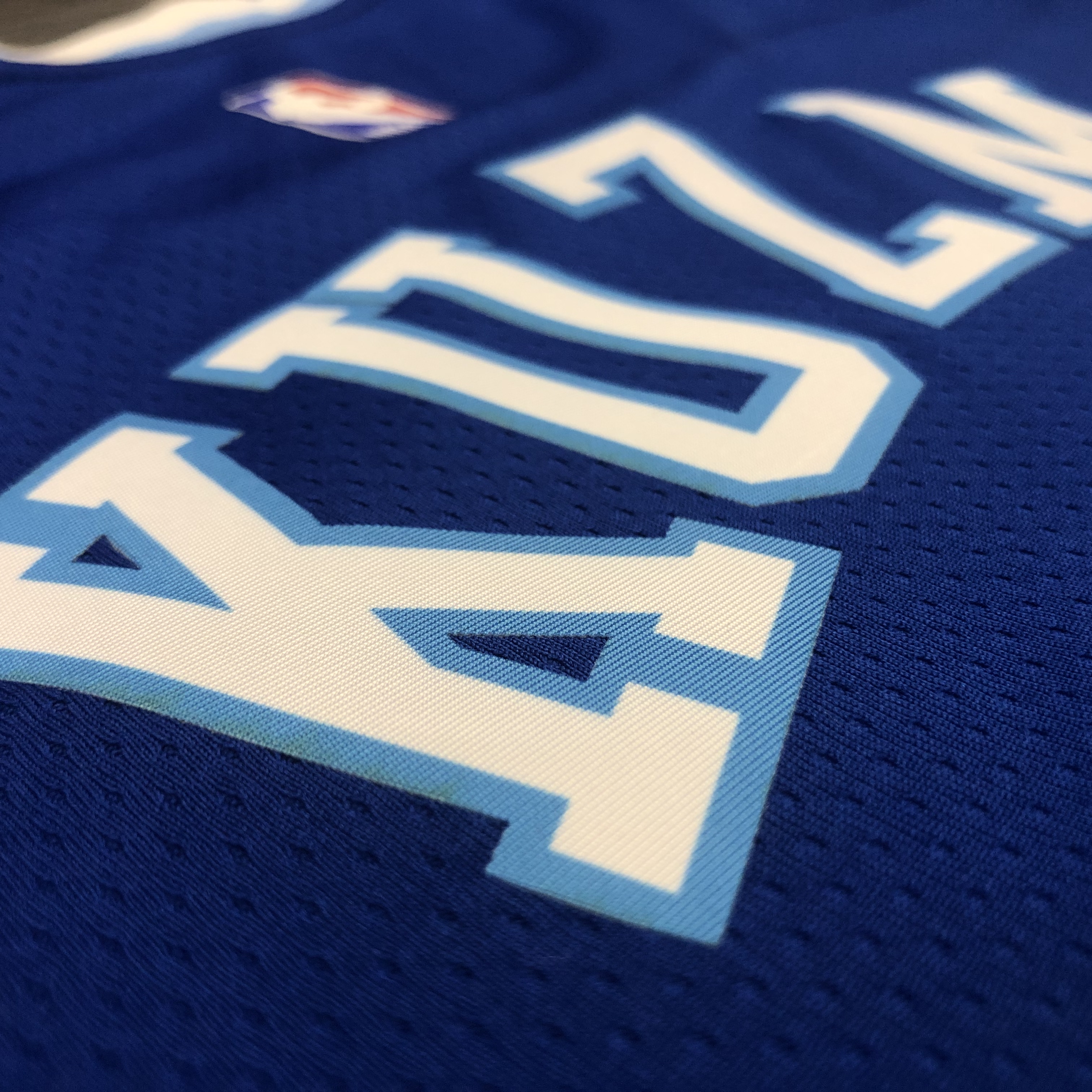 NBA Men Los Angeles Lakers Retro in Latin #0 KUZMA Blue Round Neck Jersey High Quality Name and Number Print - leoleo123123