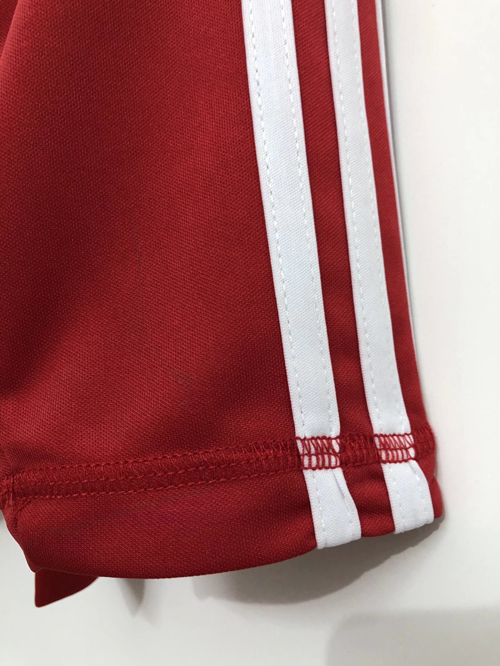 2010 Liverpool Home Retro Jersey Long Sleeve - leoleo123123