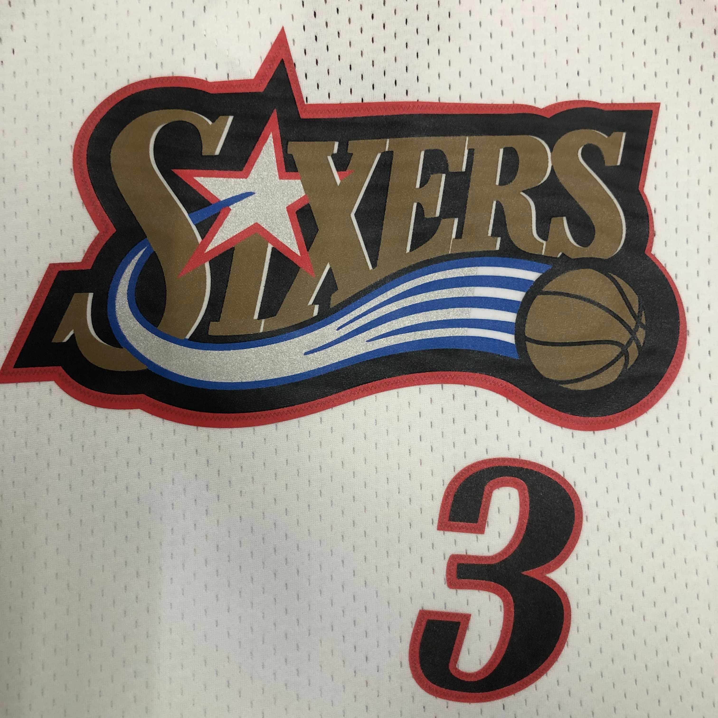 NBA Men 97-98 Philadelphia 76ers White #3 IVERSON Classics Swingman Jersey - leoleo123123