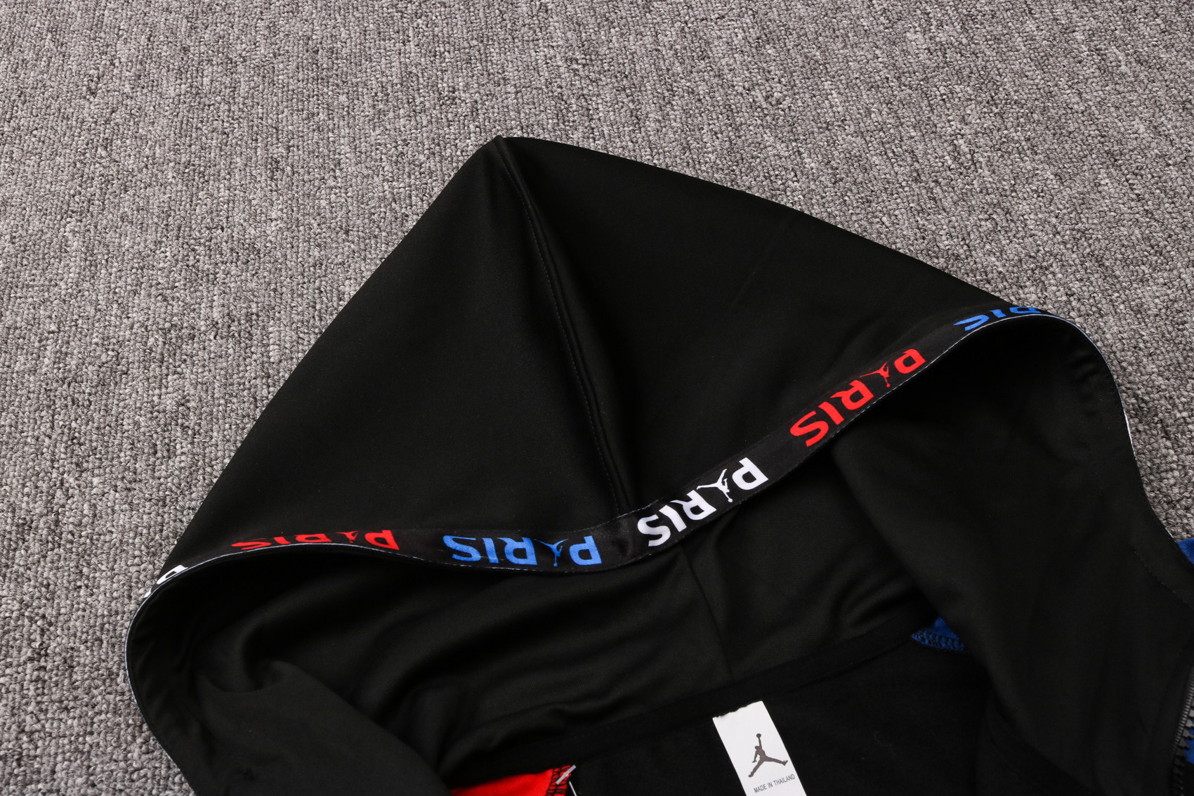 20-21 PSG Jordan Black Jacket Tracksuit with Cap Thai Quality - leoleo123123